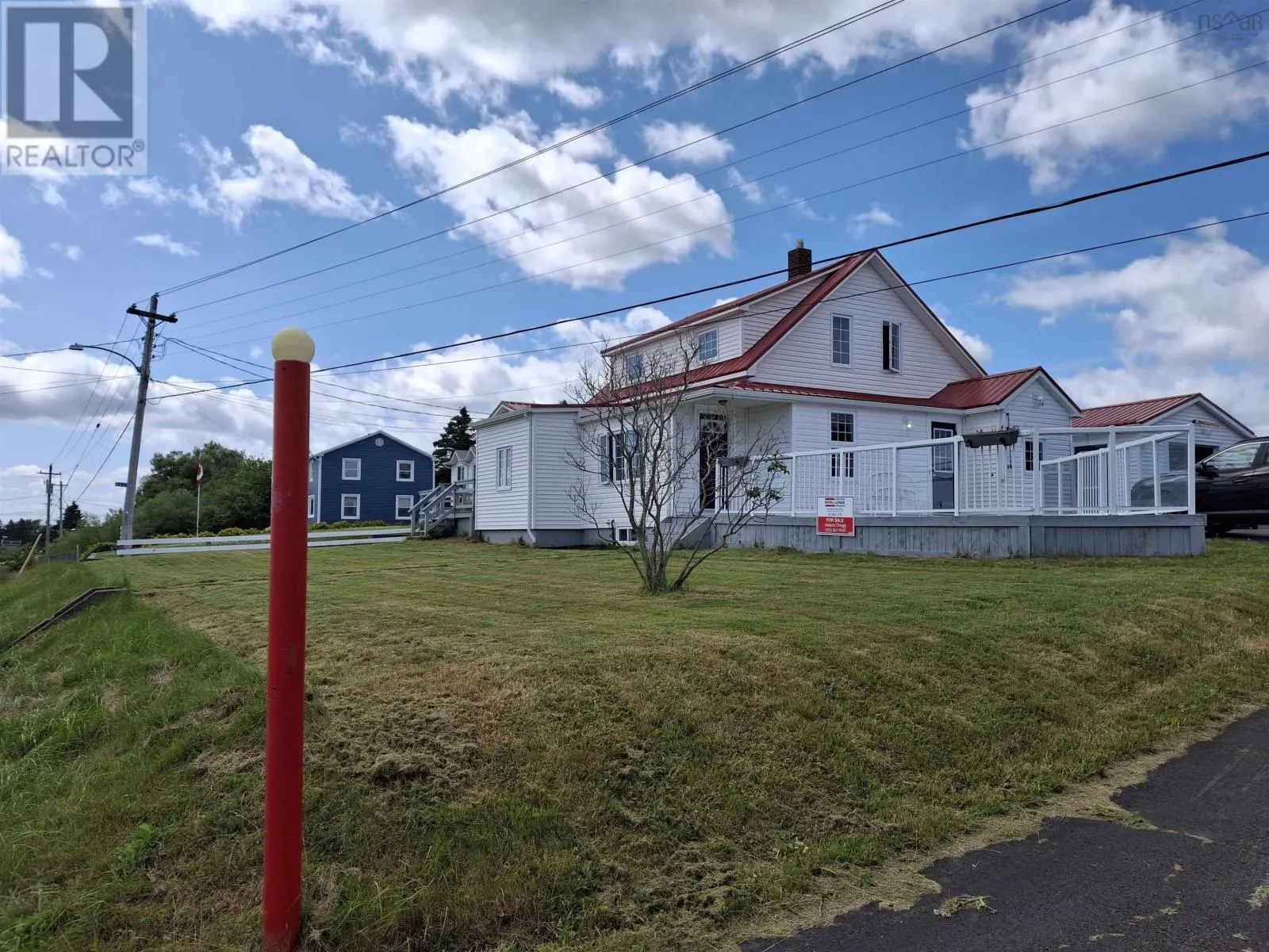 2633 Highway 206