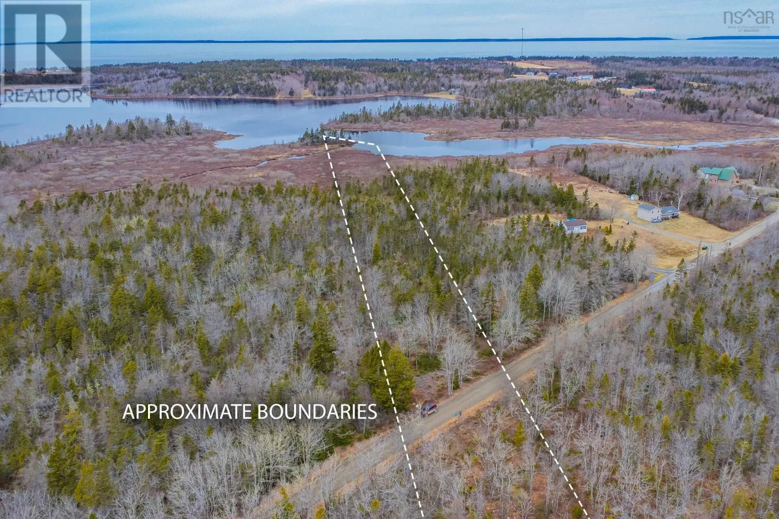 Lot Peter Leblanc Road