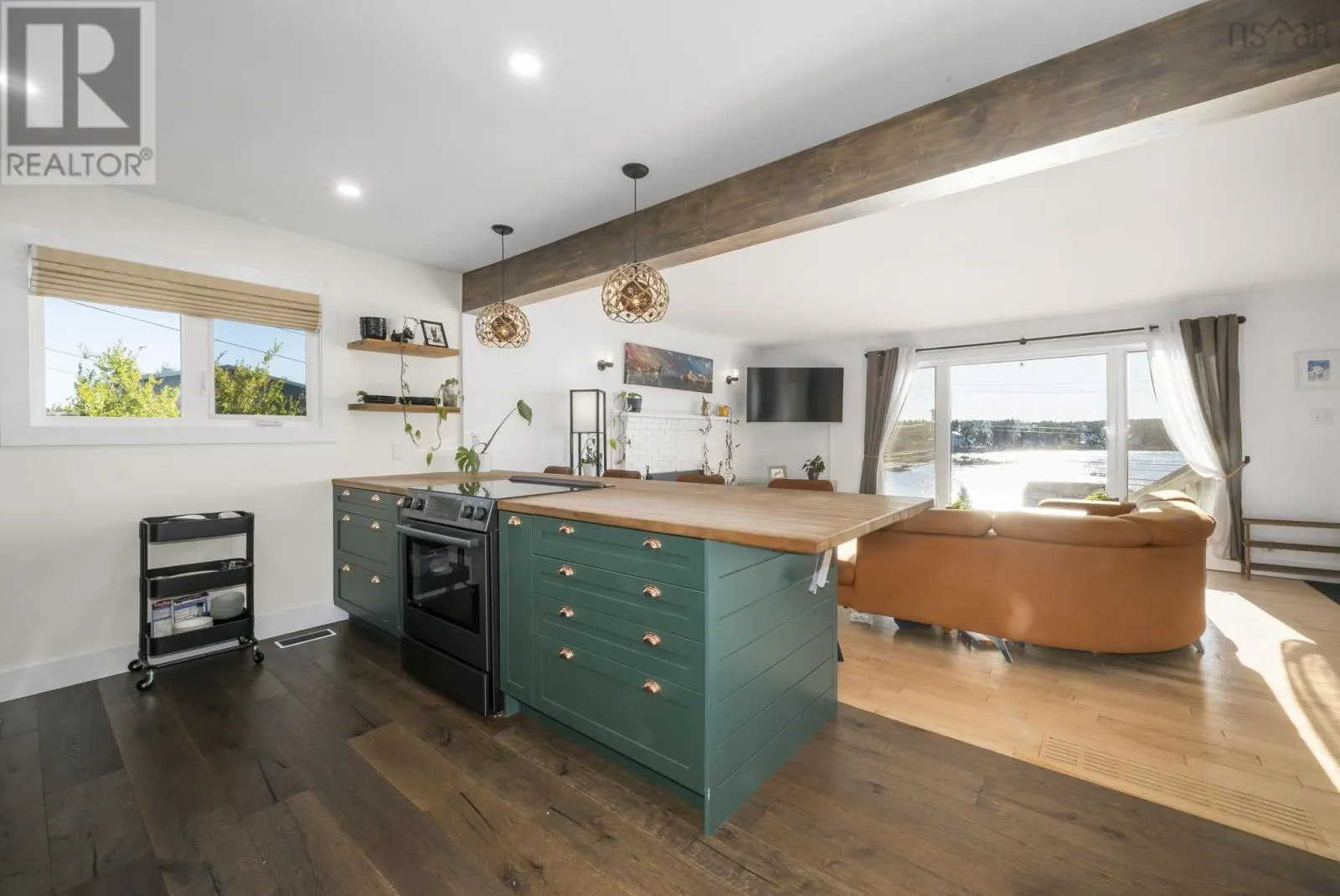 1127 Ketch Harbour Road