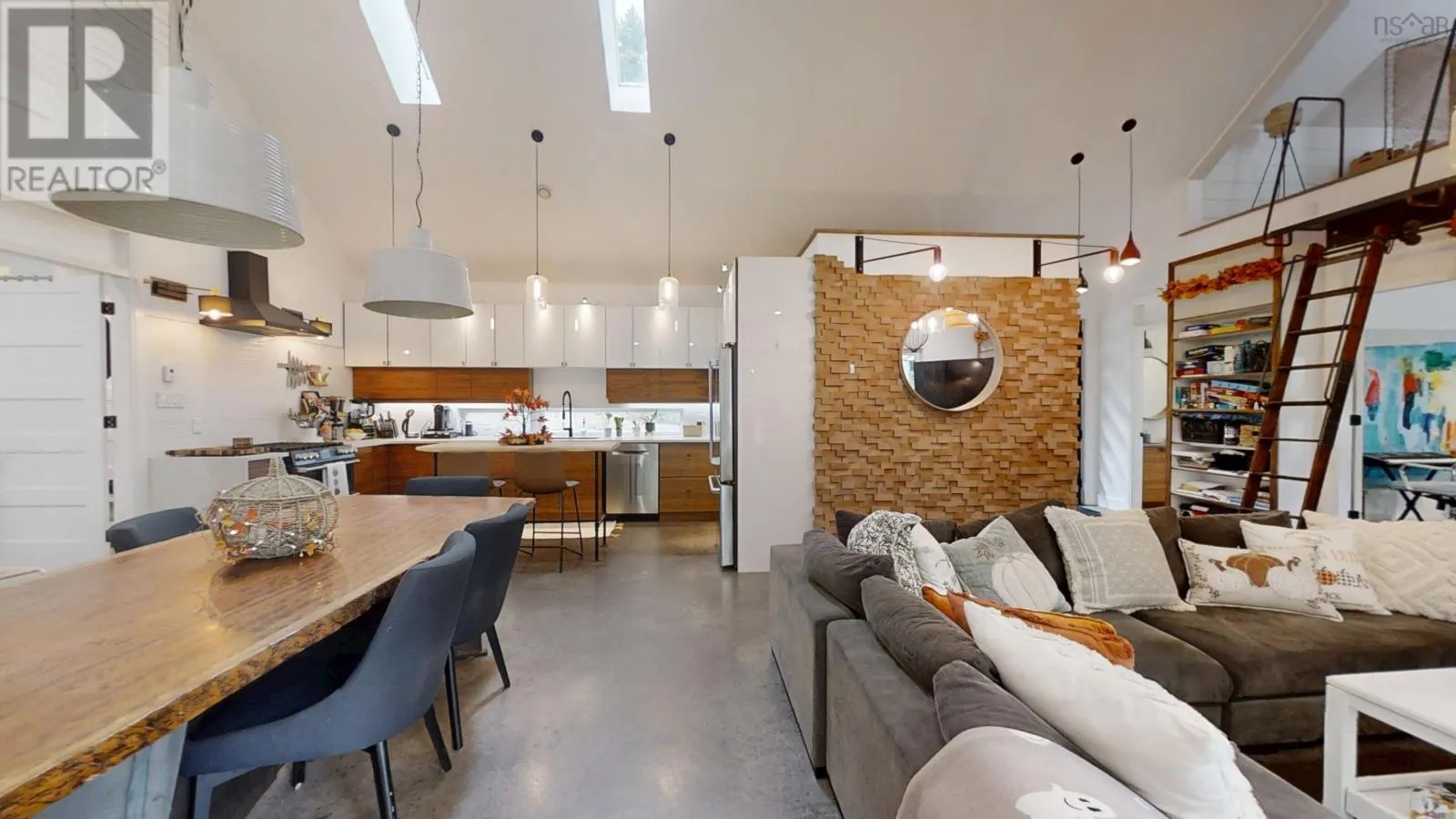 65 Jessicas Way