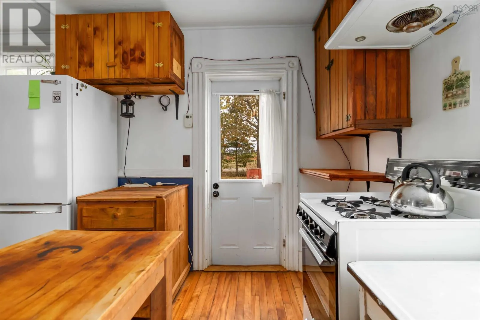 581 Stanburne Road