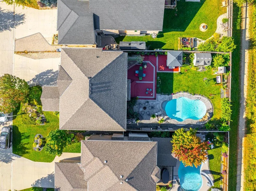 107 Mardena Crescent