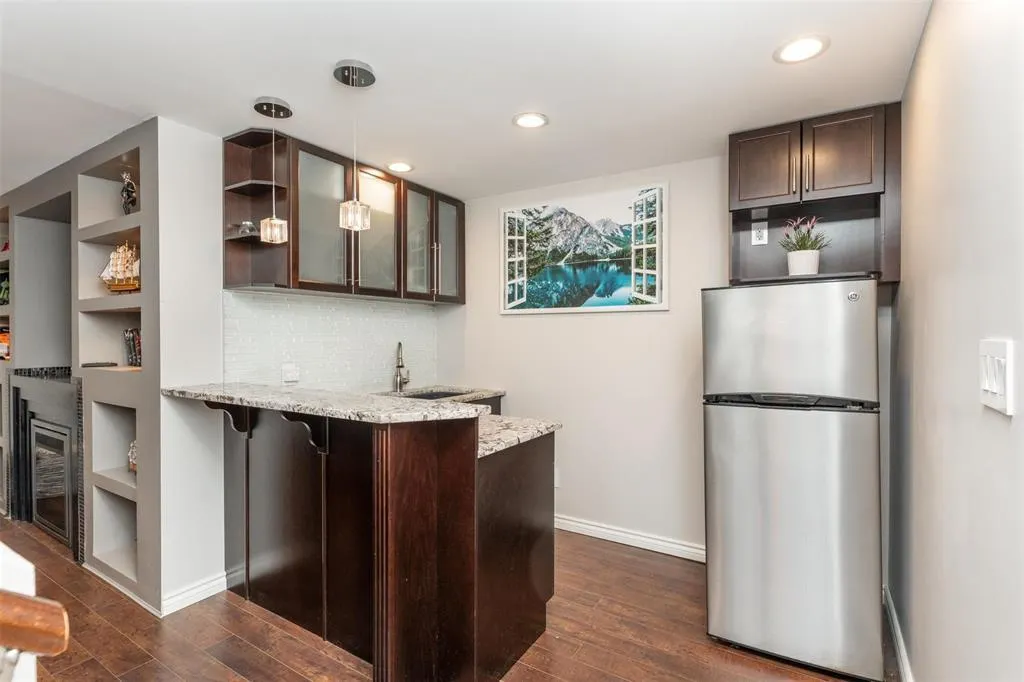 107 Mardena Crescent