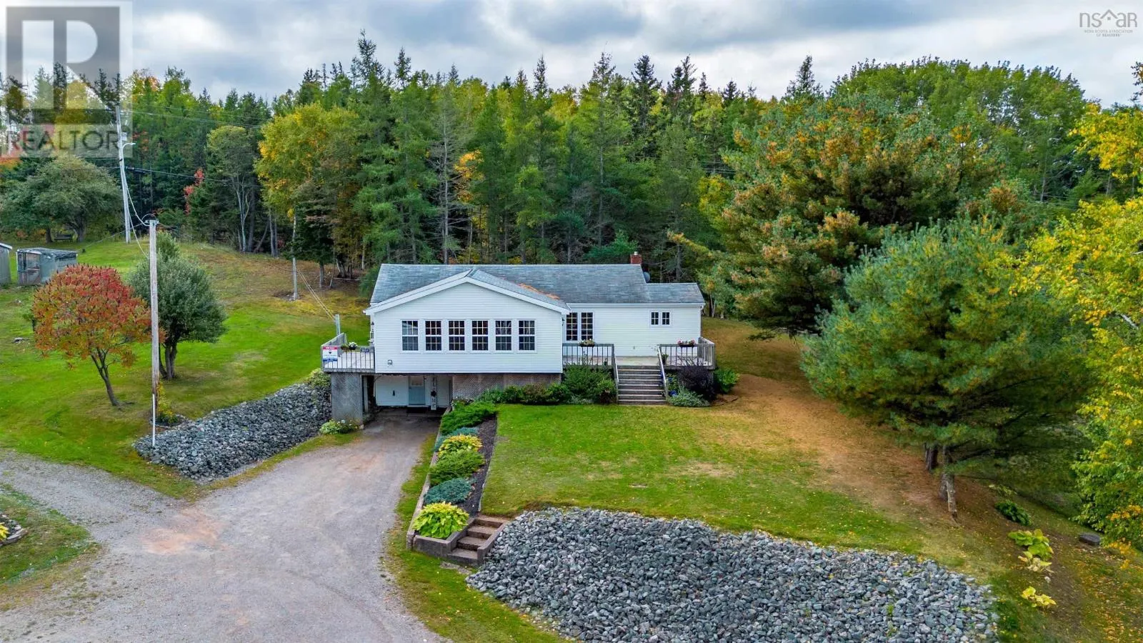 2691 East Margaree Road