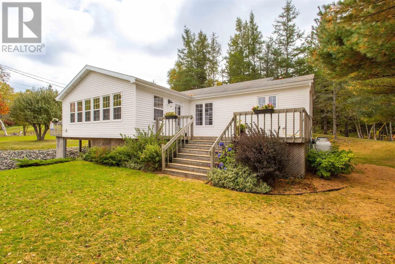2691 East Margaree Road
