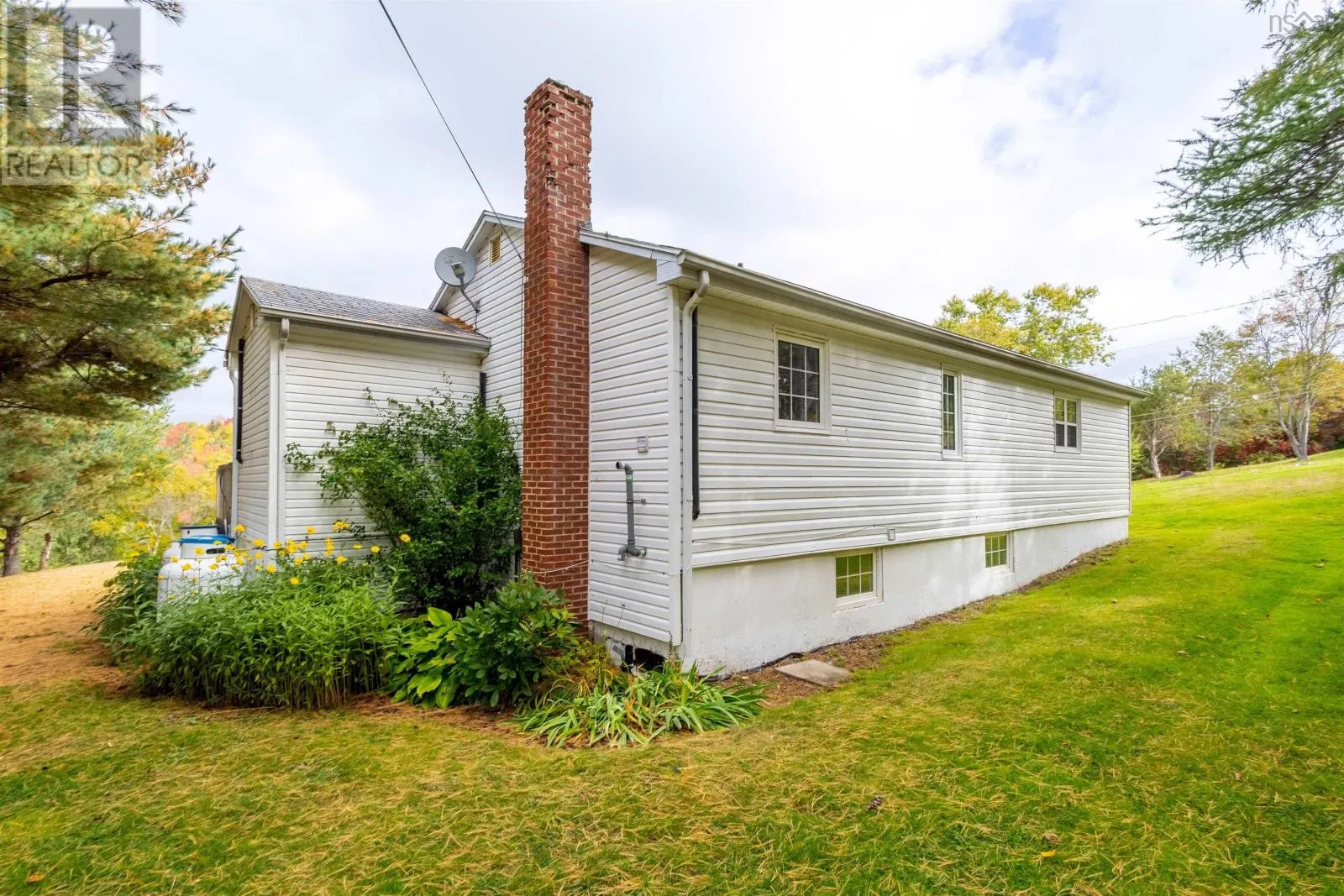 2691 East Margaree Road
