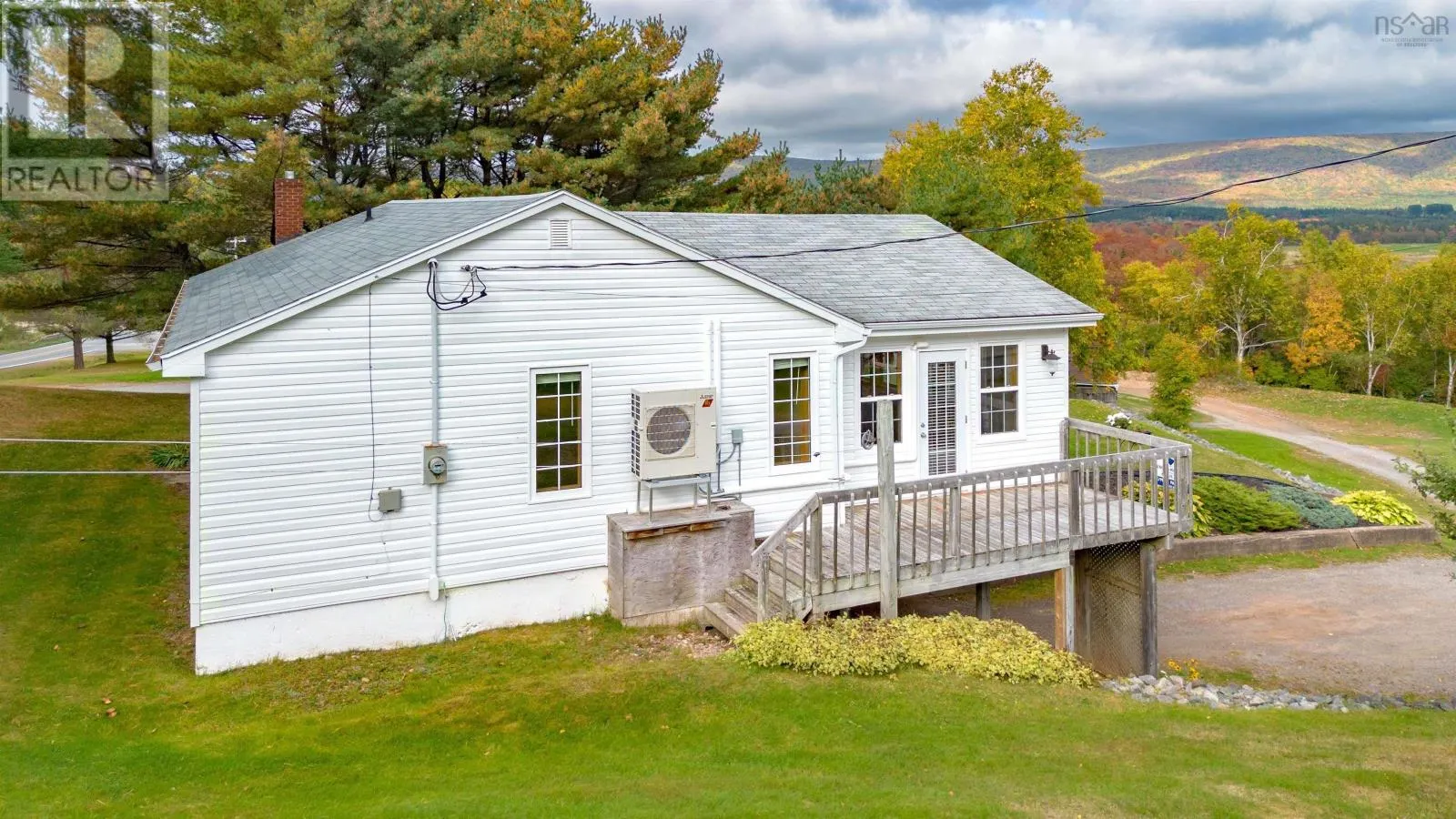 2691 East Margaree Road