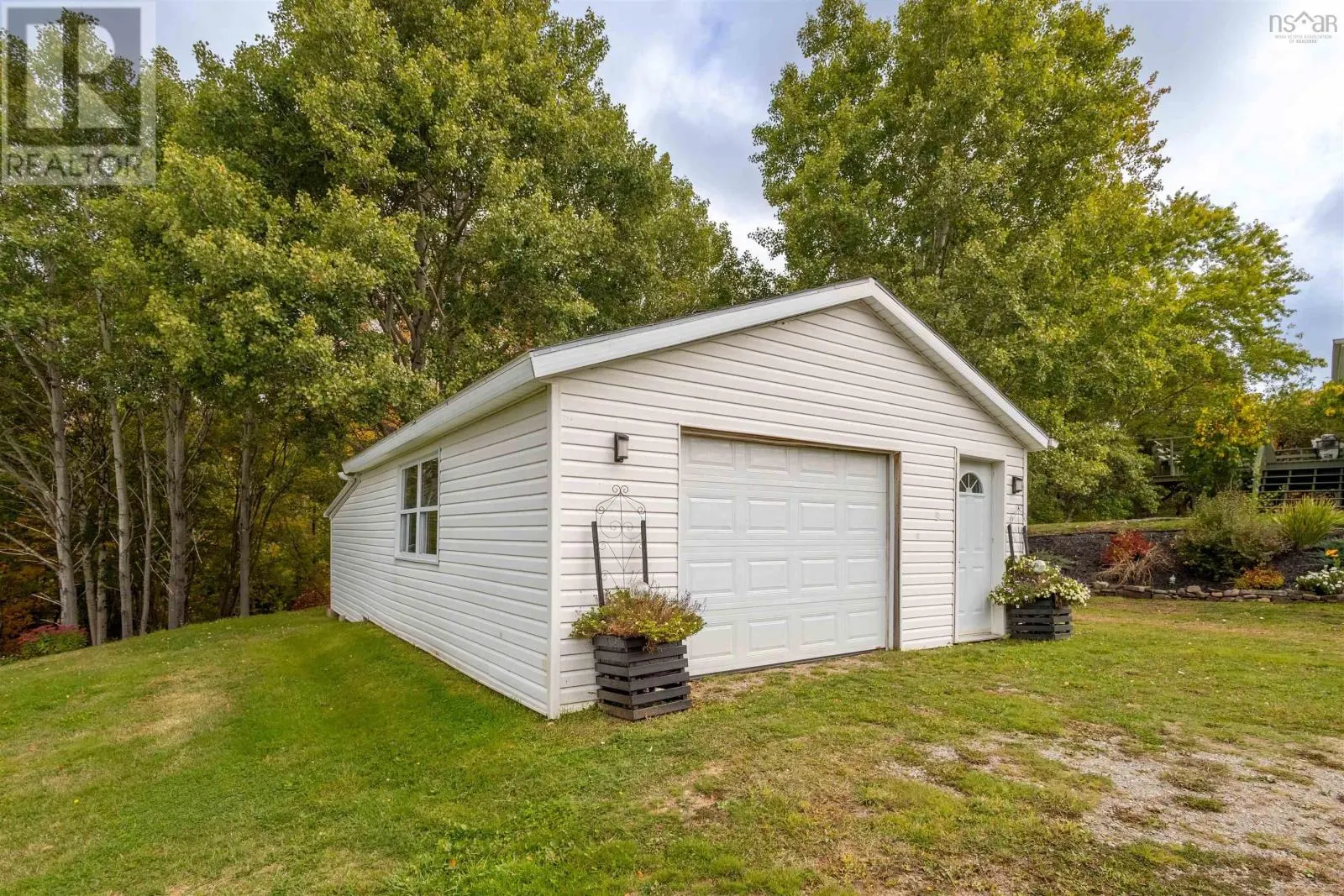 2691 East Margaree Road