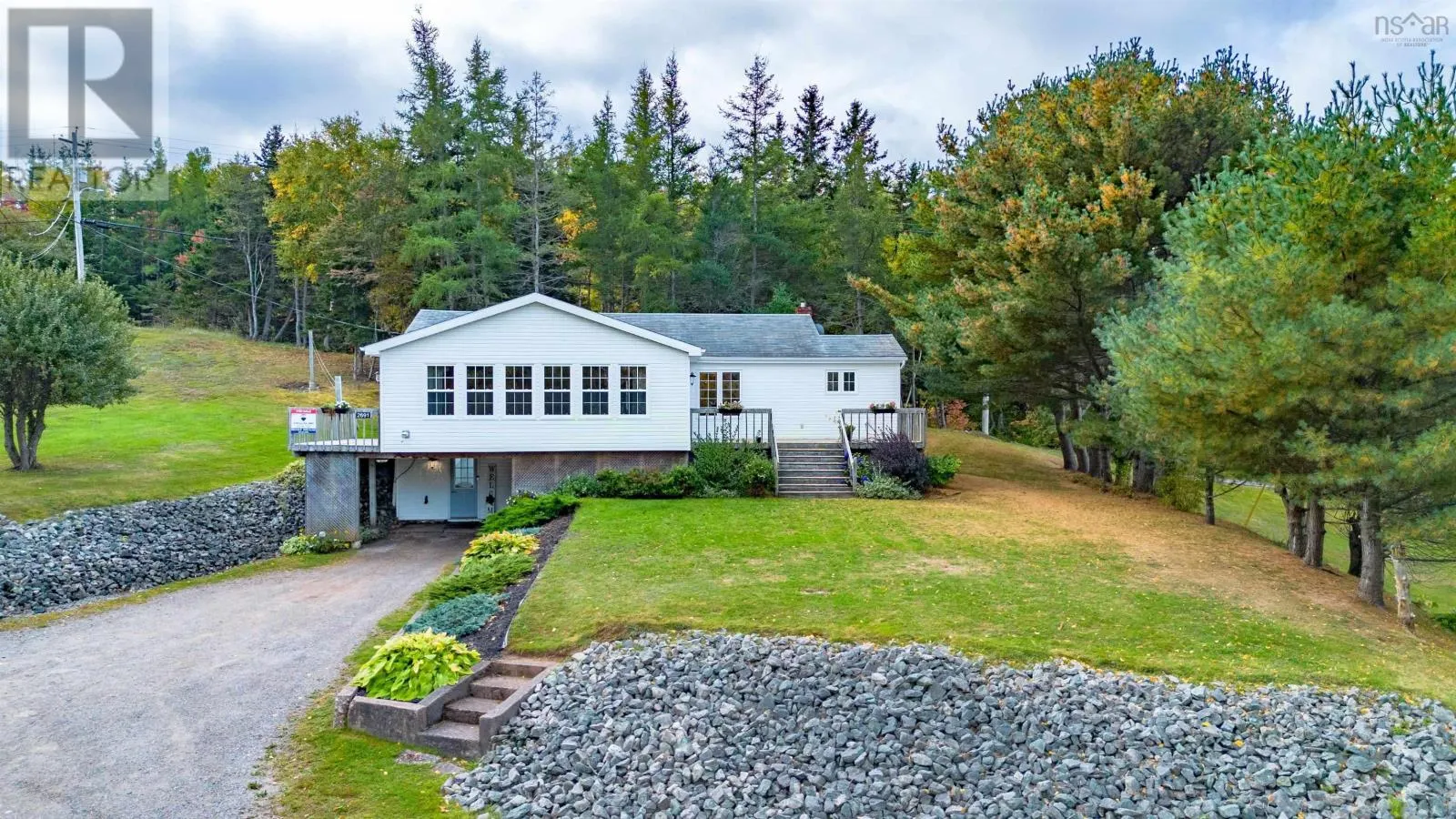 2691 East Margaree Road