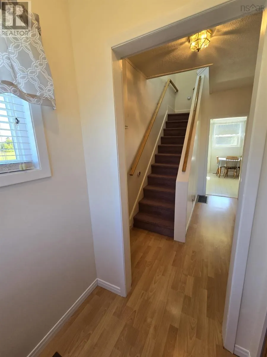 95 Church Point Road