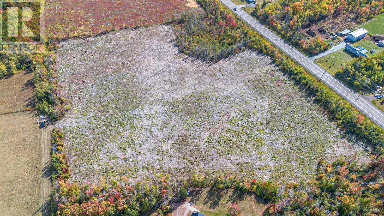 ACREAGE ST. PETERS Road