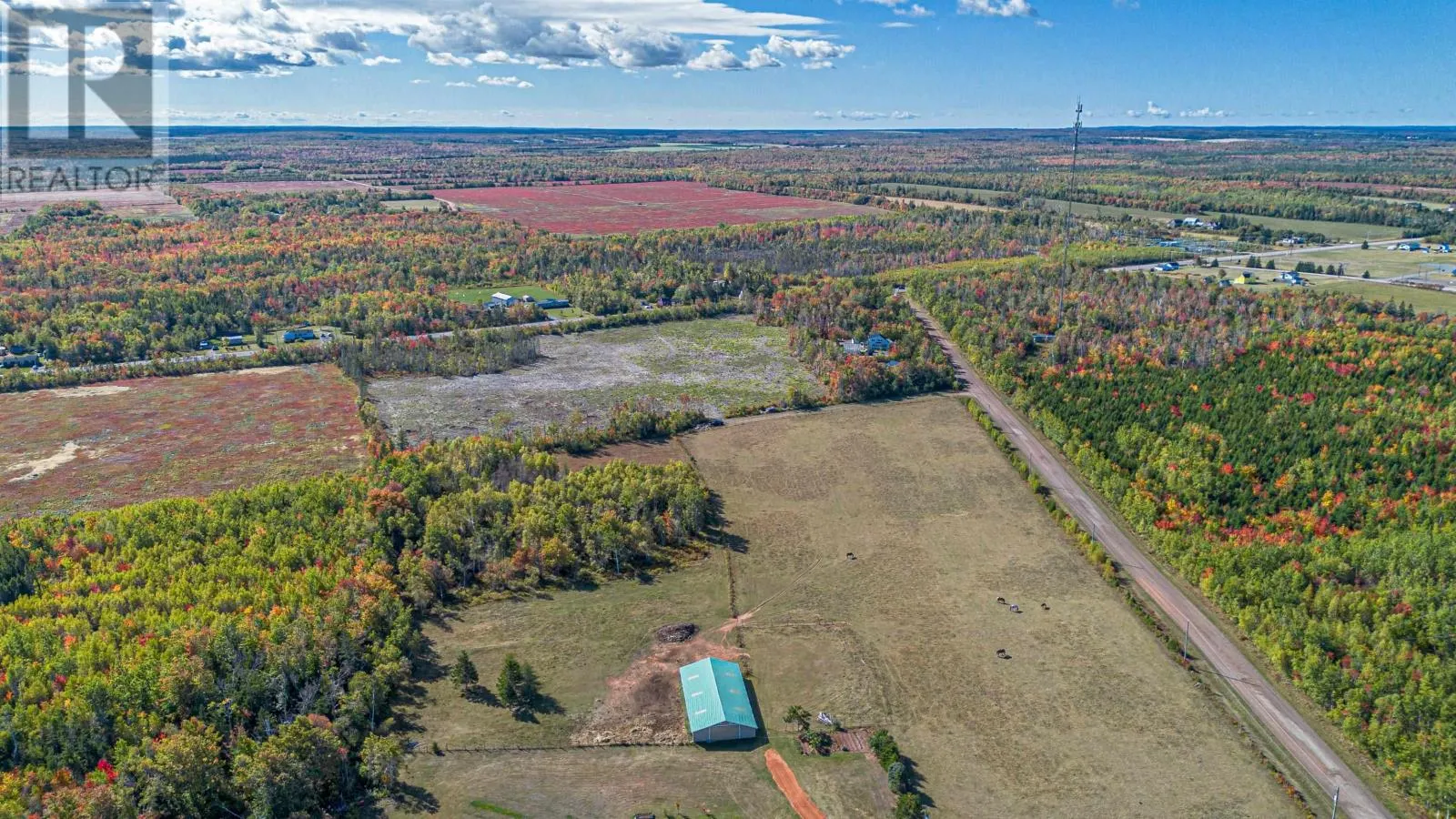 ACREAGE ST. PETERS Road