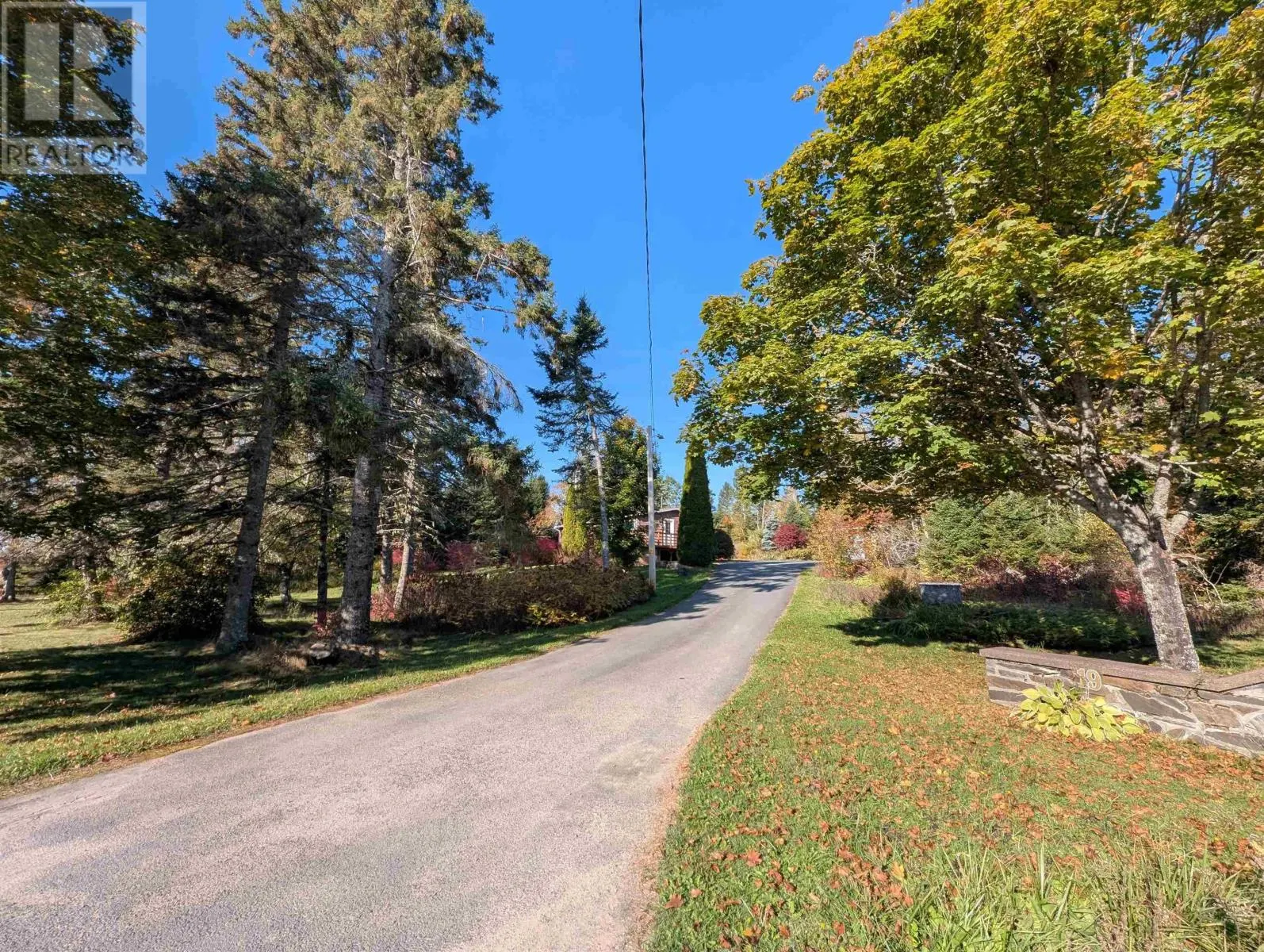 19 Benvie Hill Road