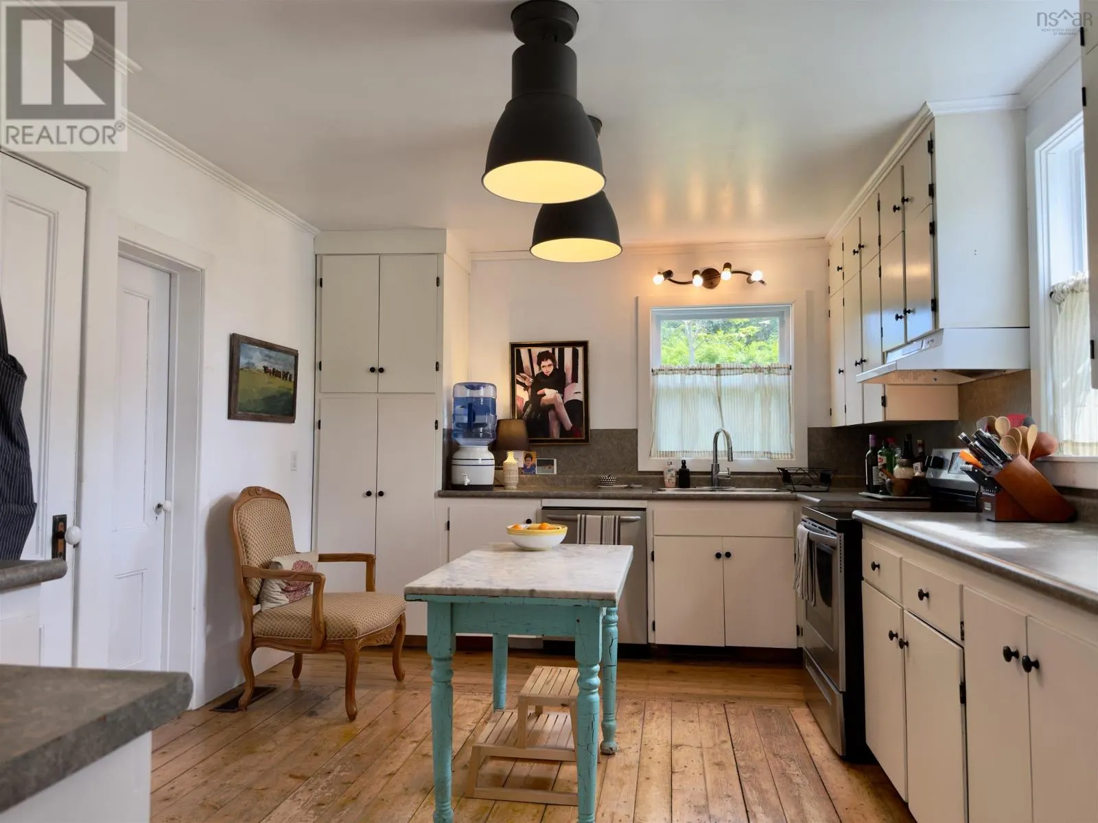 19 Lower Lahave Road