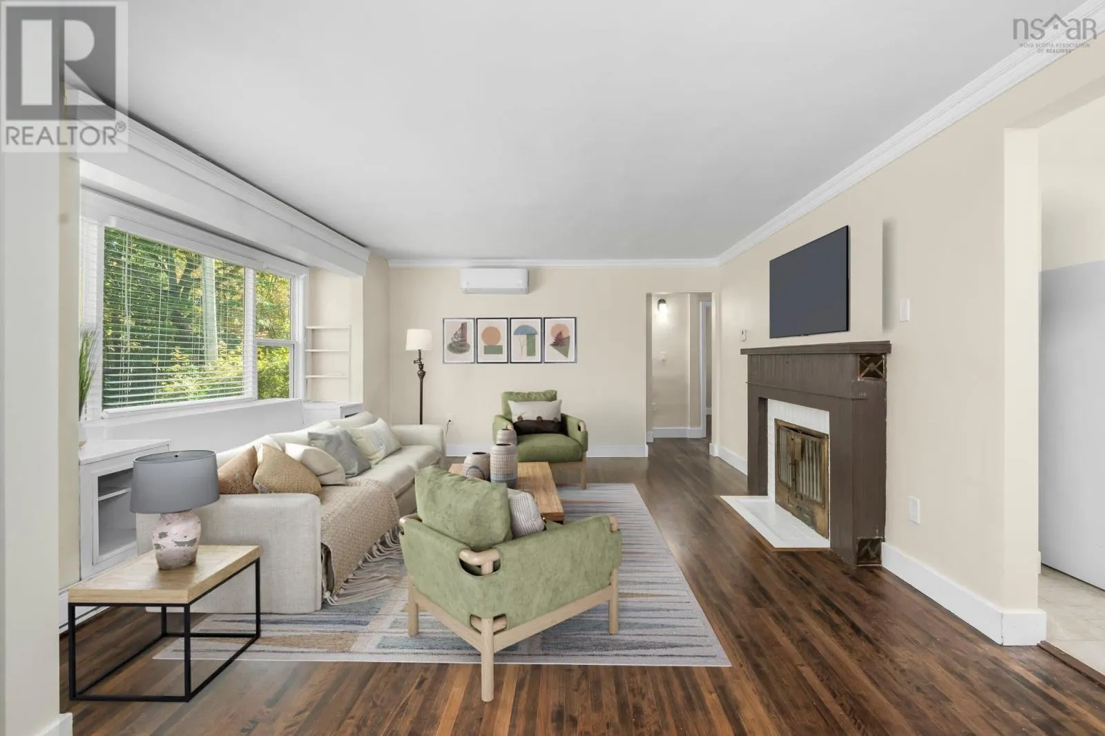29 Kent Avenue