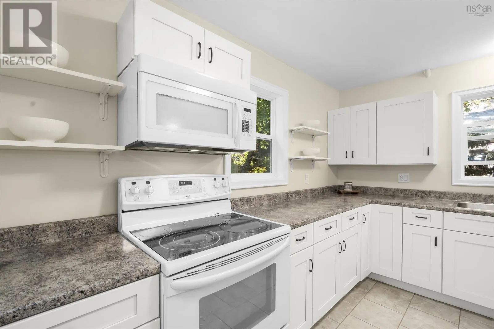 29 Kent Avenue
