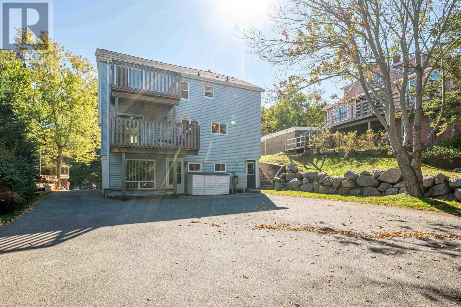 1-2 15 Idlewylde Road