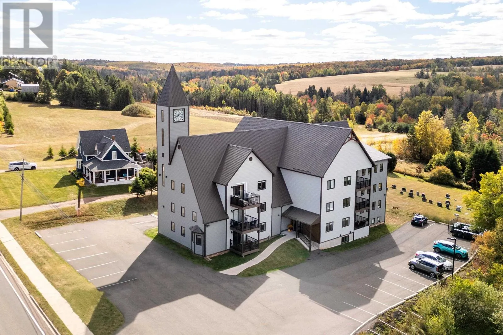 302 19719 Rte 2 Highway|Churchill Condominium