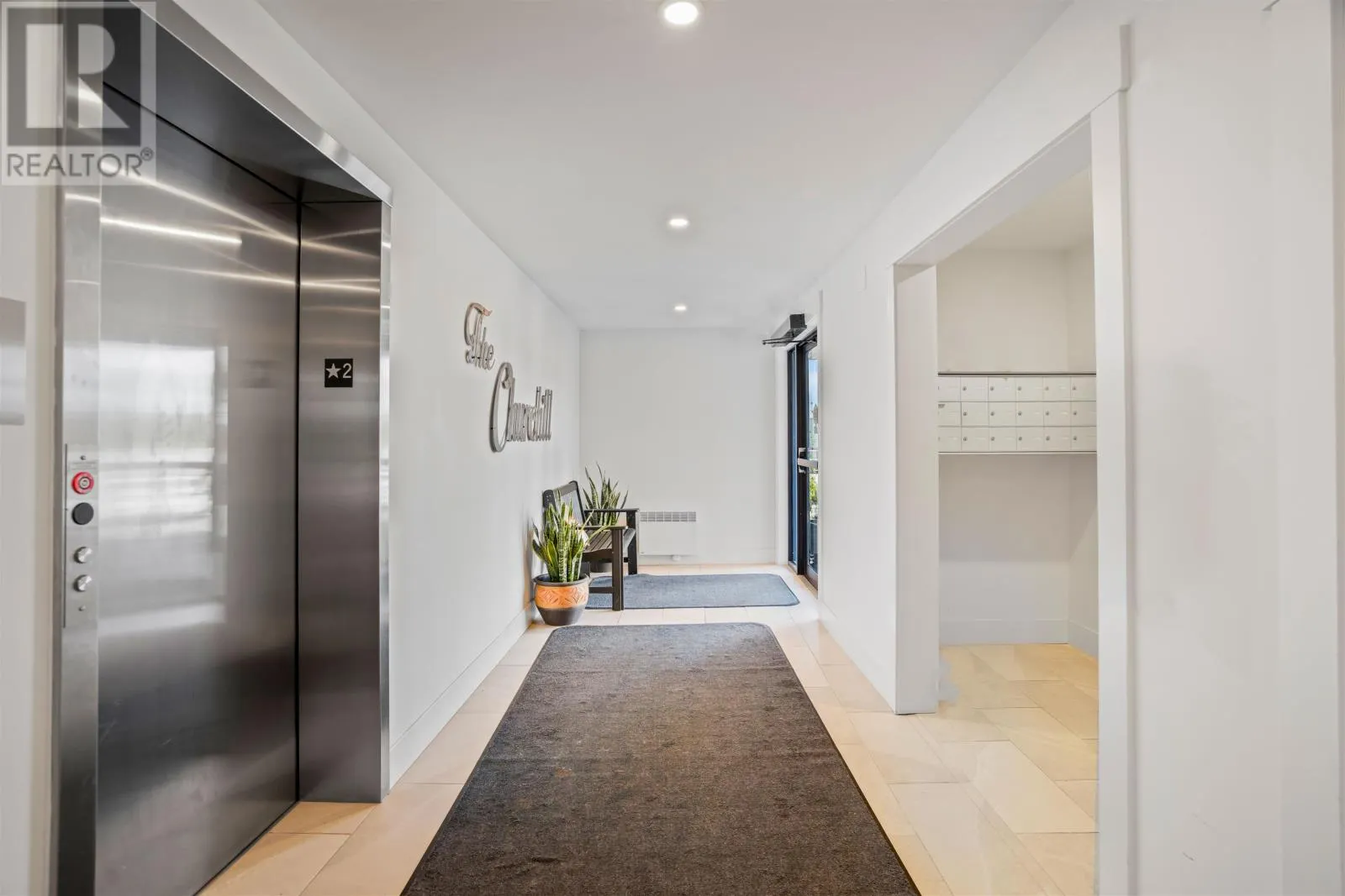 302 19719 Rte 2 Highway|Churchill Condominium