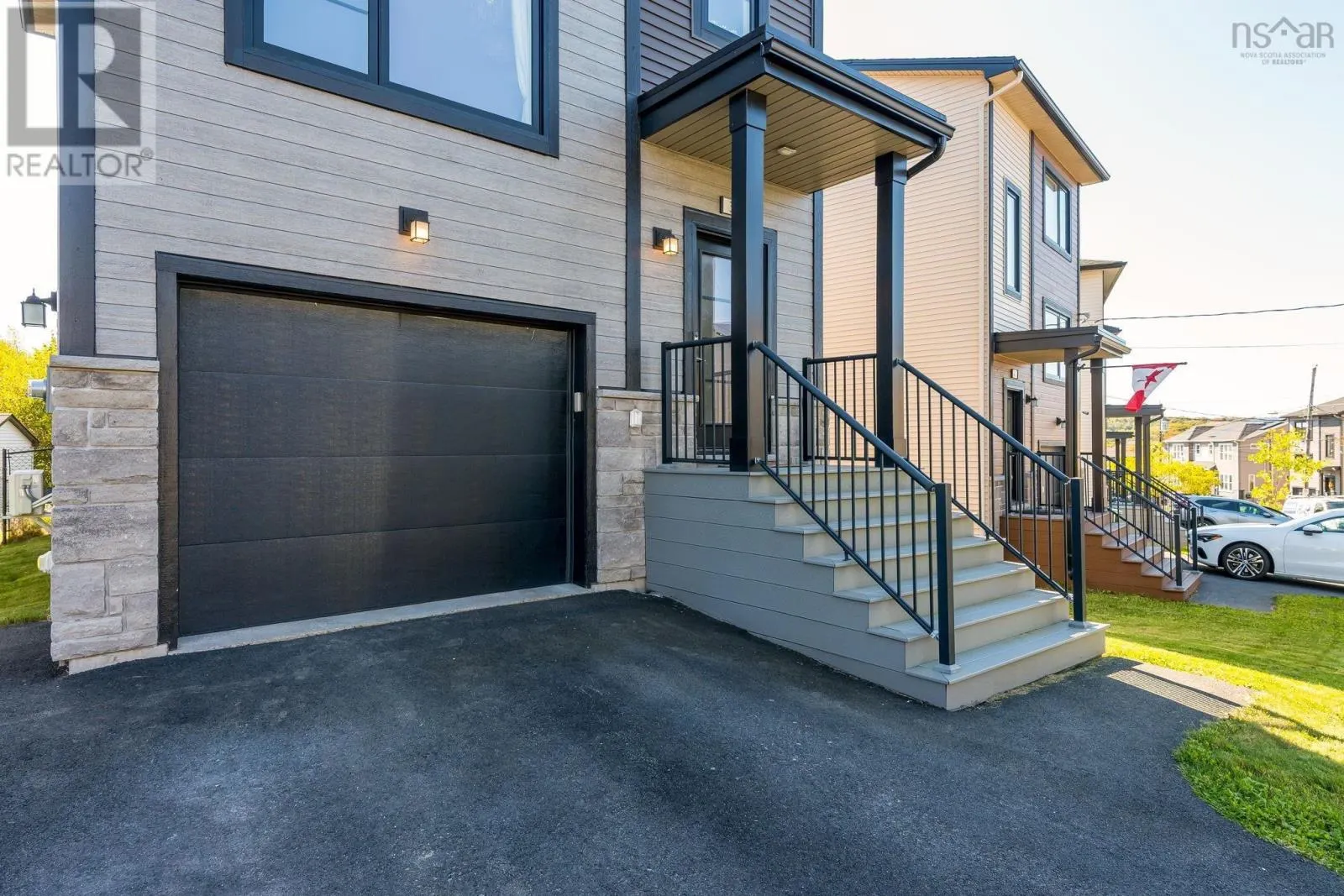 35 Onyx Crescent
