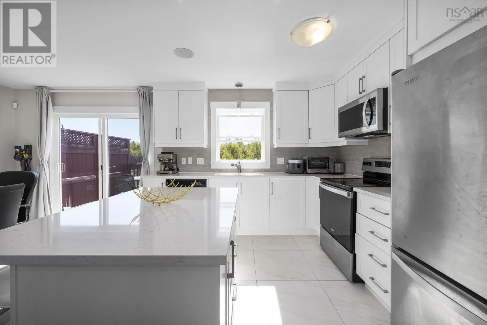35 Onyx Crescent