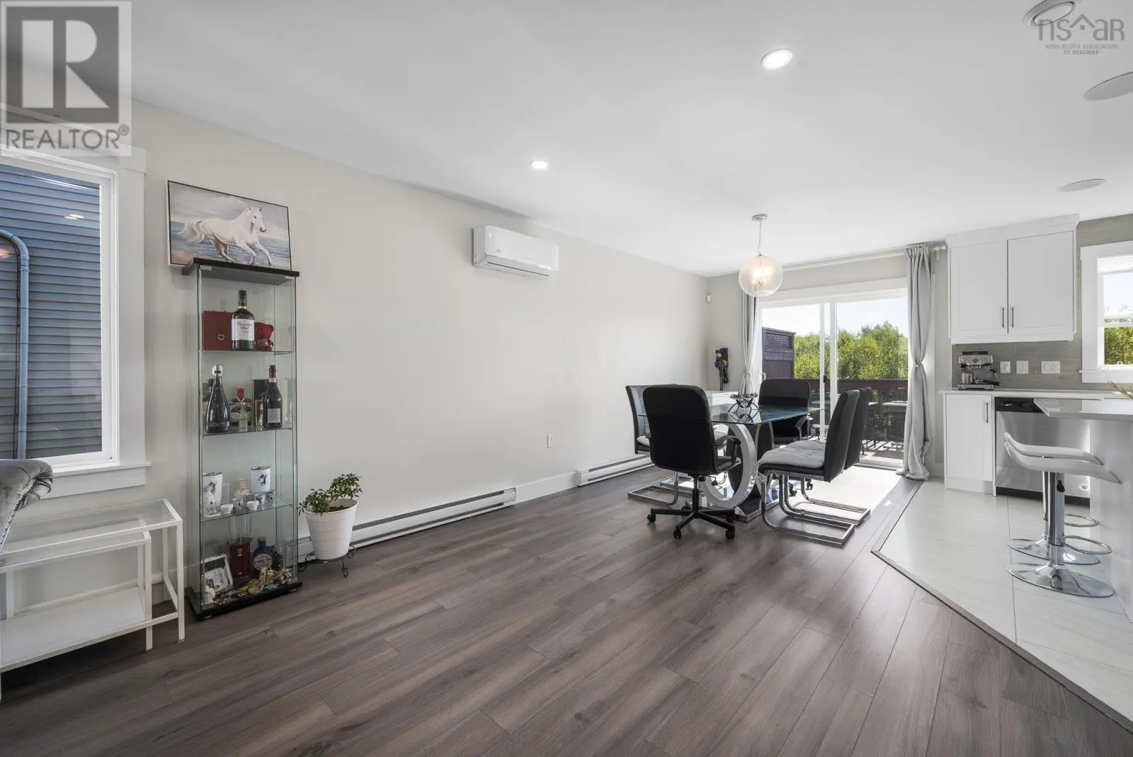 35 Onyx Crescent