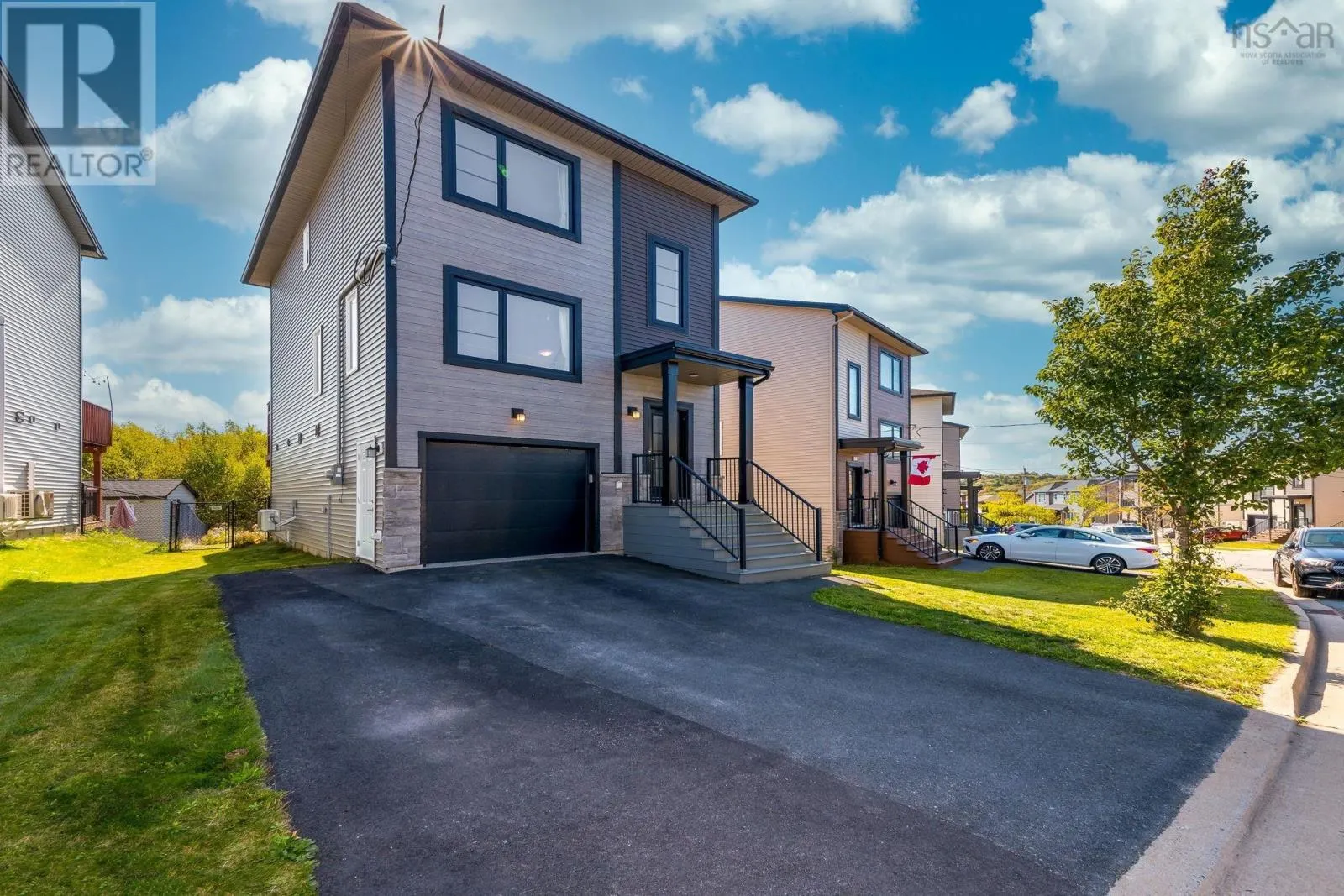 35 Onyx Crescent