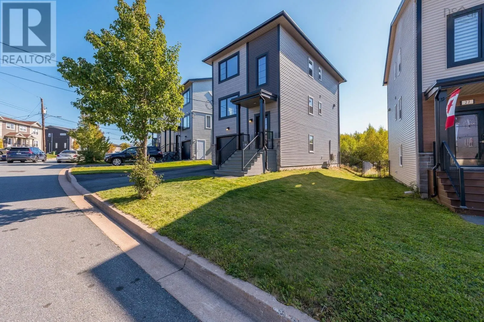 35 Onyx Crescent