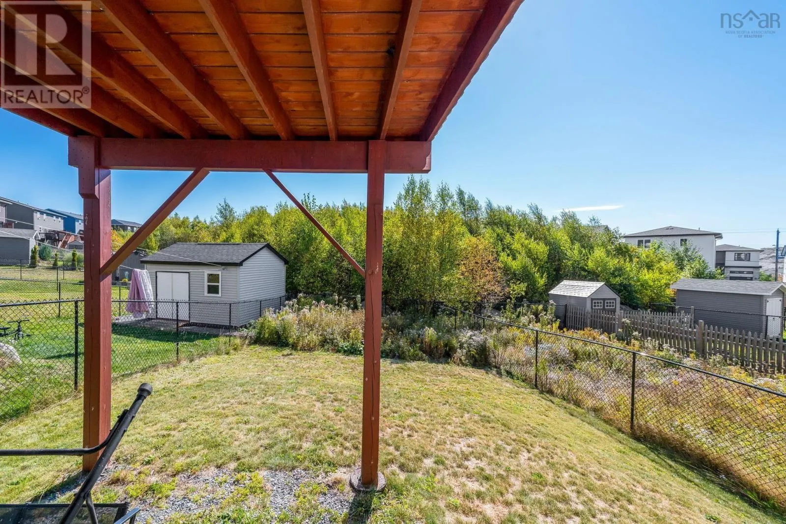 35 Onyx Crescent