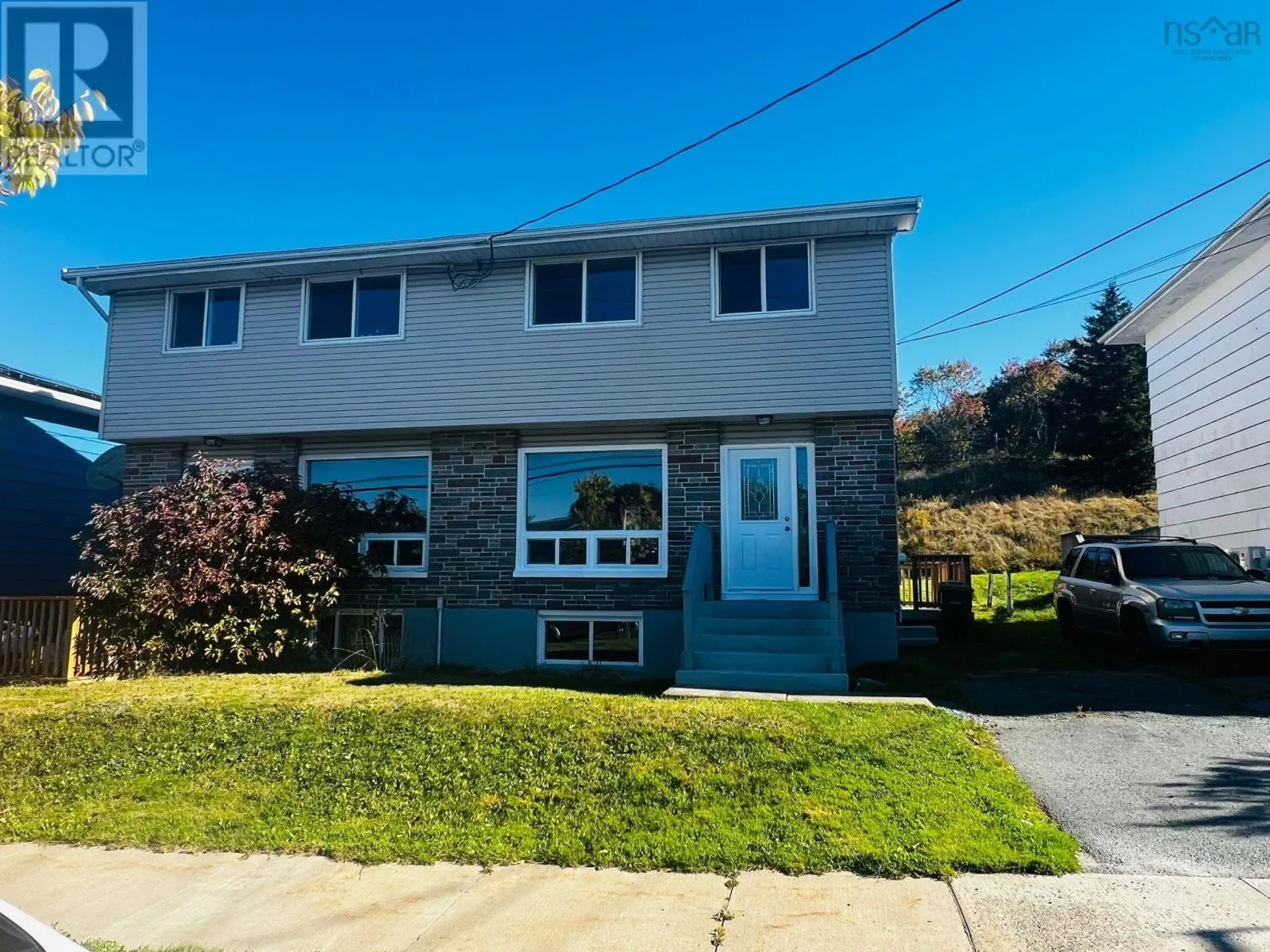 43 B Kennedy Drive