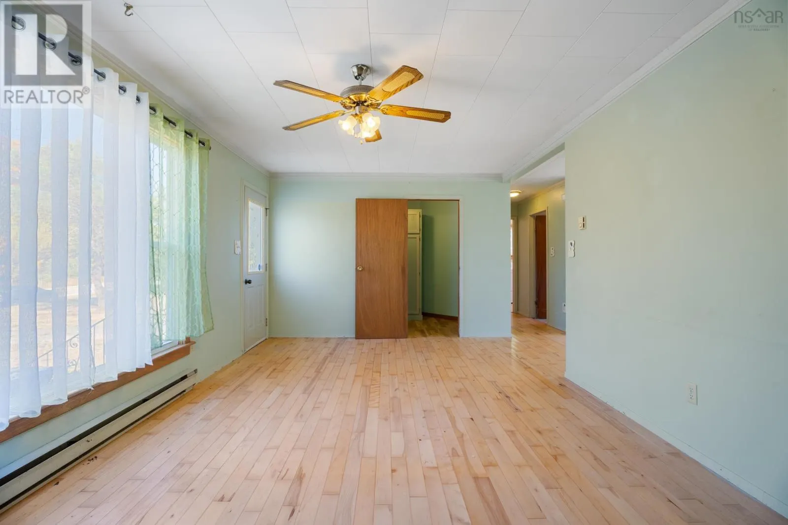 2416 Highway 1, Upper Clements