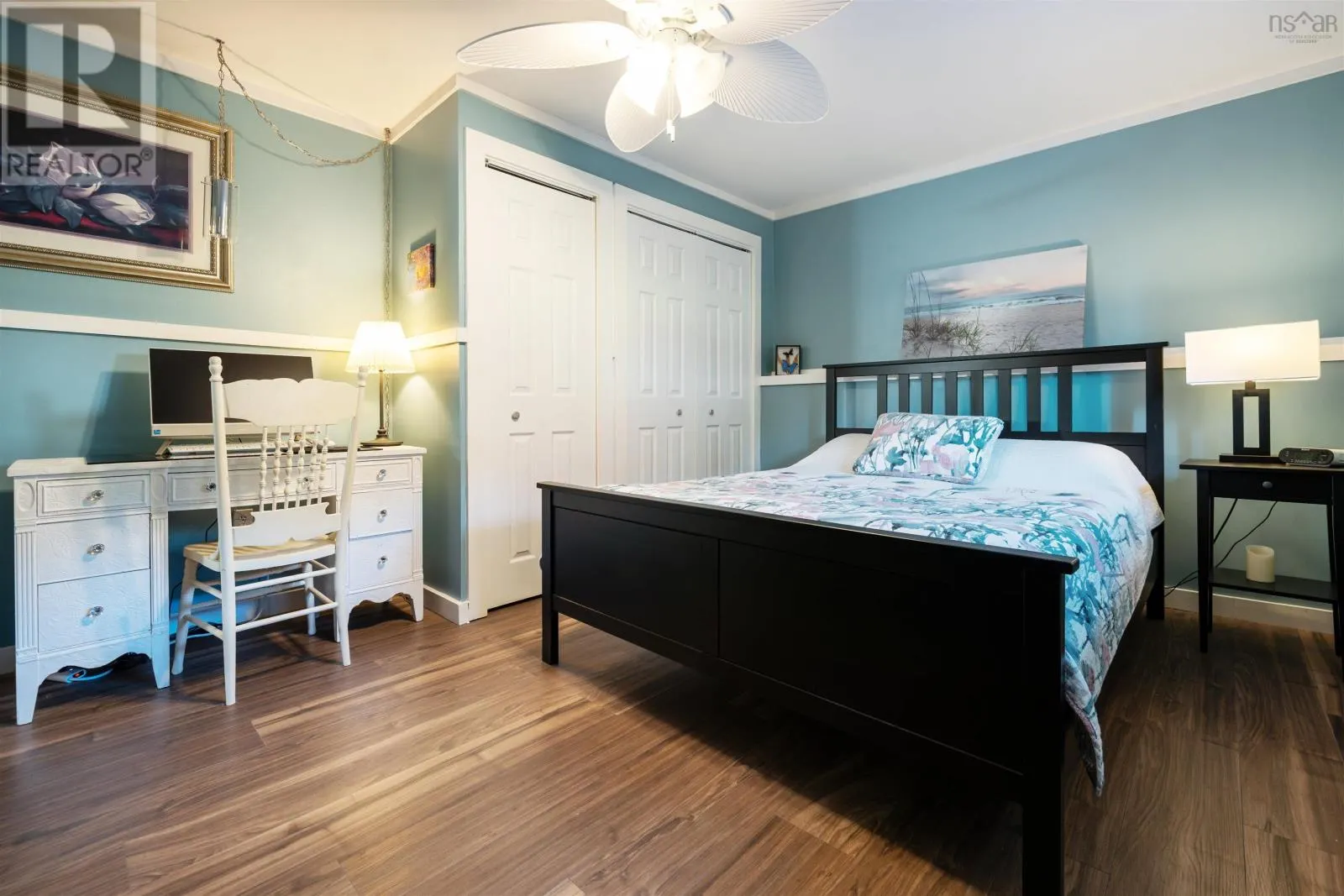 82 Sunnyvale Crescent