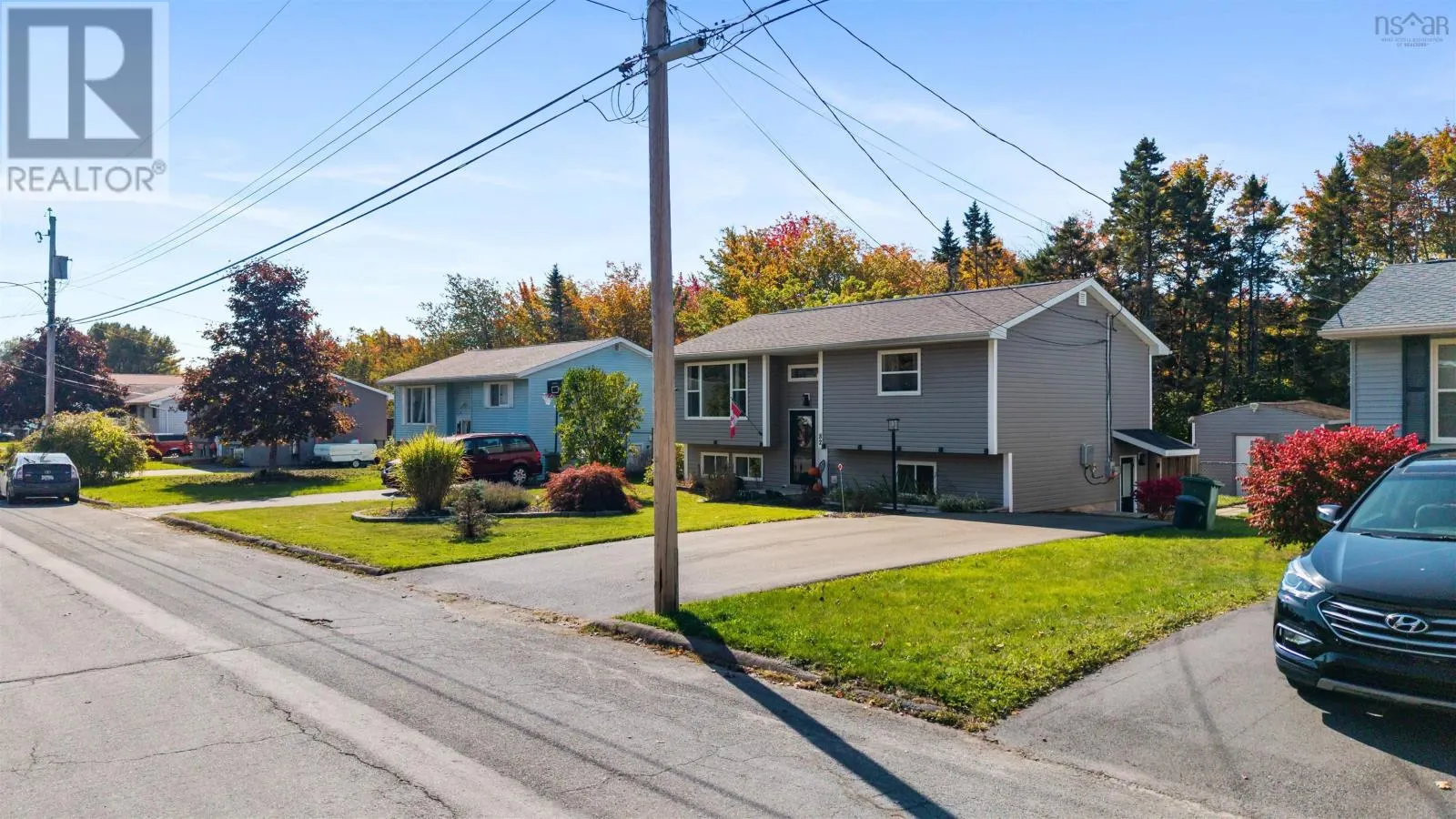82 Sunnyvale Crescent