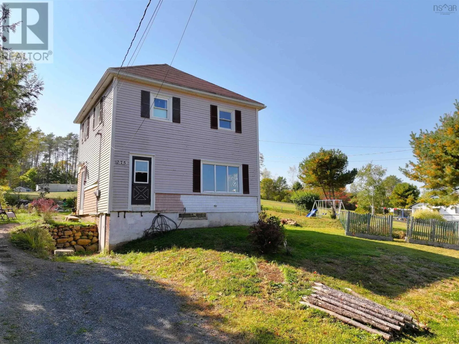 275 Dufferin Street