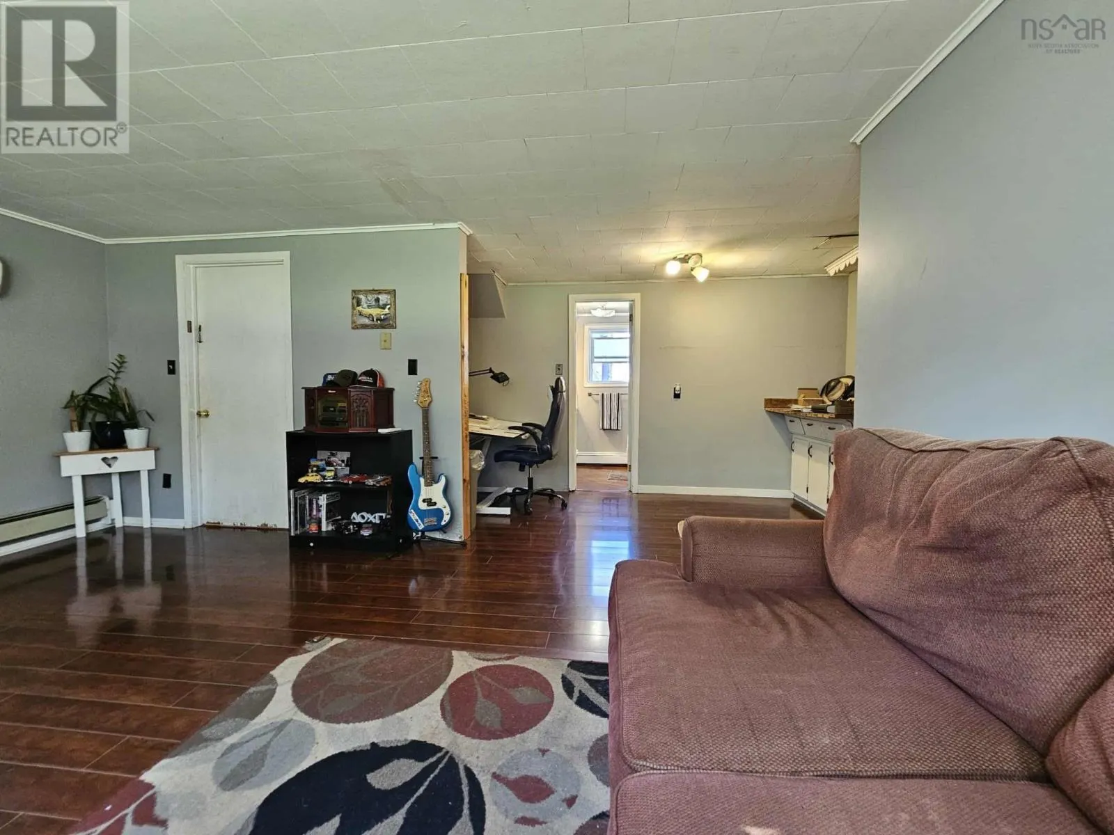 45 Salter Avenue