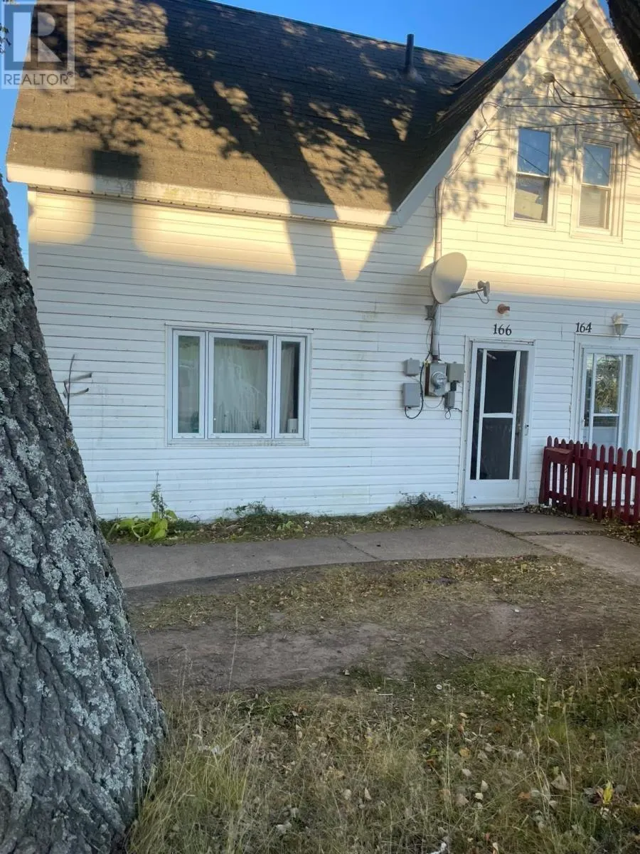 166 Victoria Road