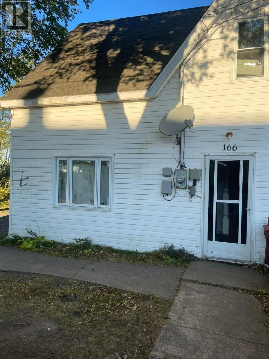 166 Victoria Road
