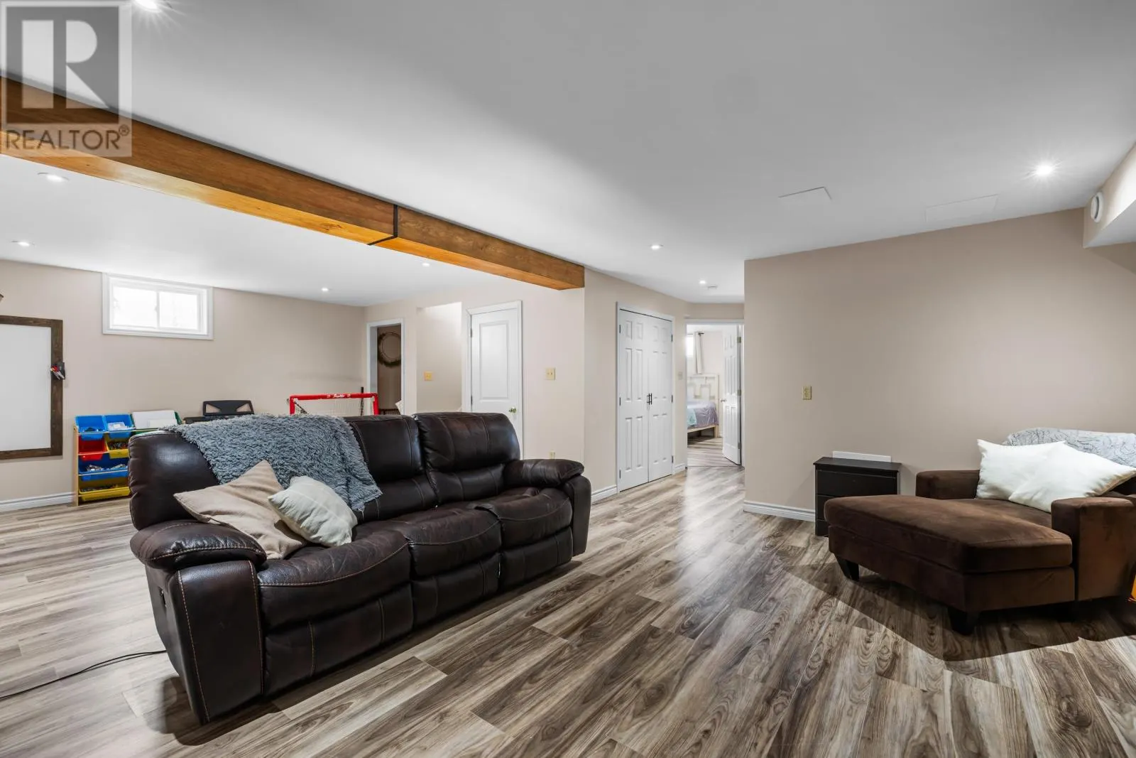 91 Lady Slipper Drive