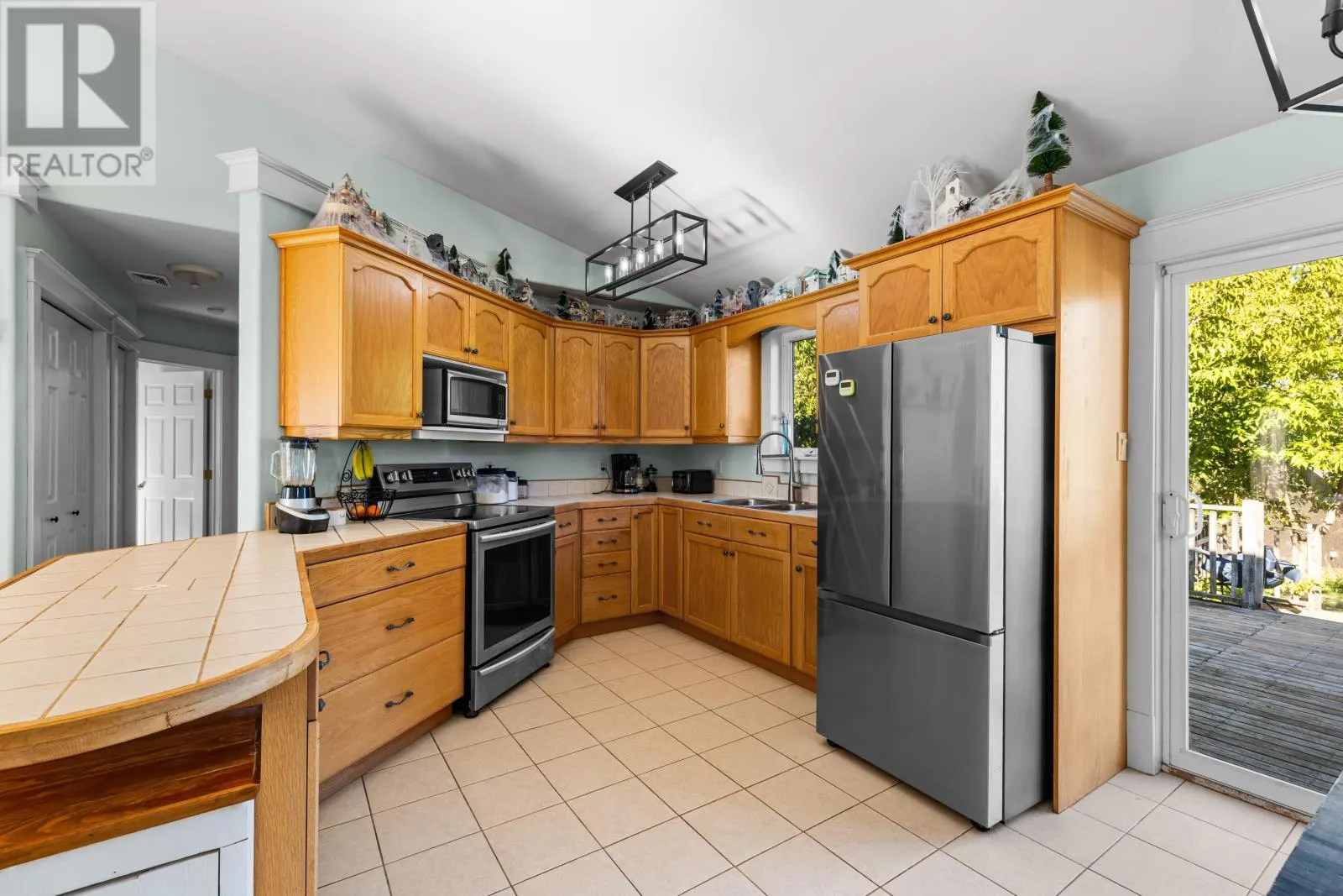 91 Lady Slipper Drive