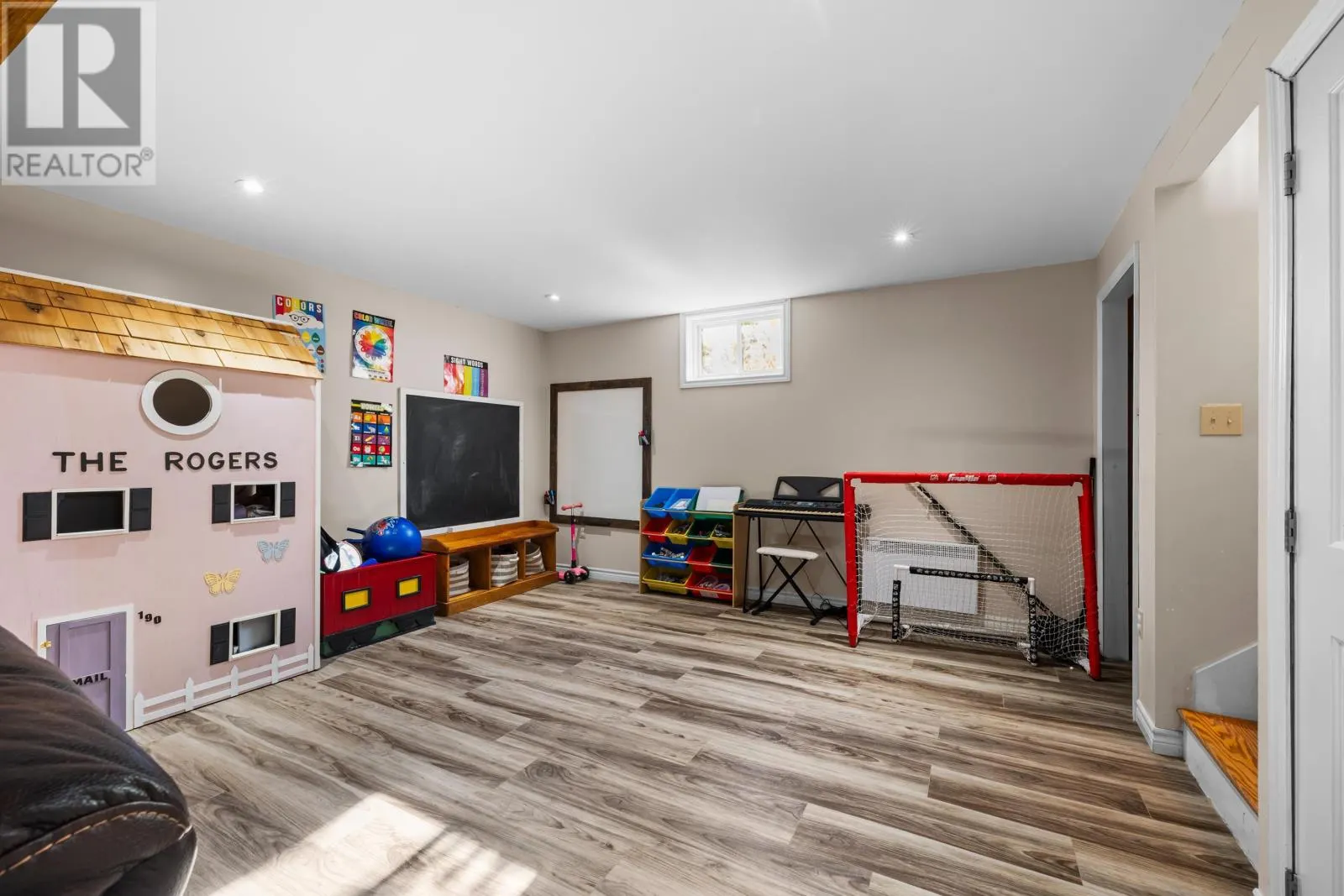 91 Lady Slipper Drive