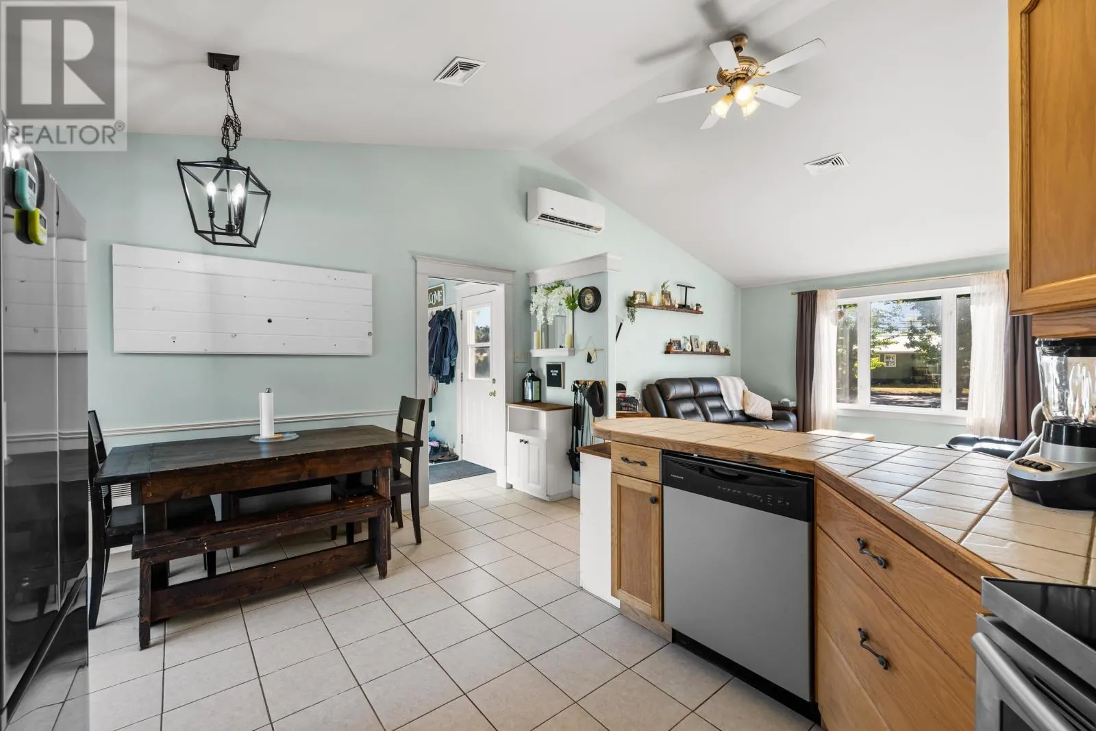 91 Lady Slipper Drive
