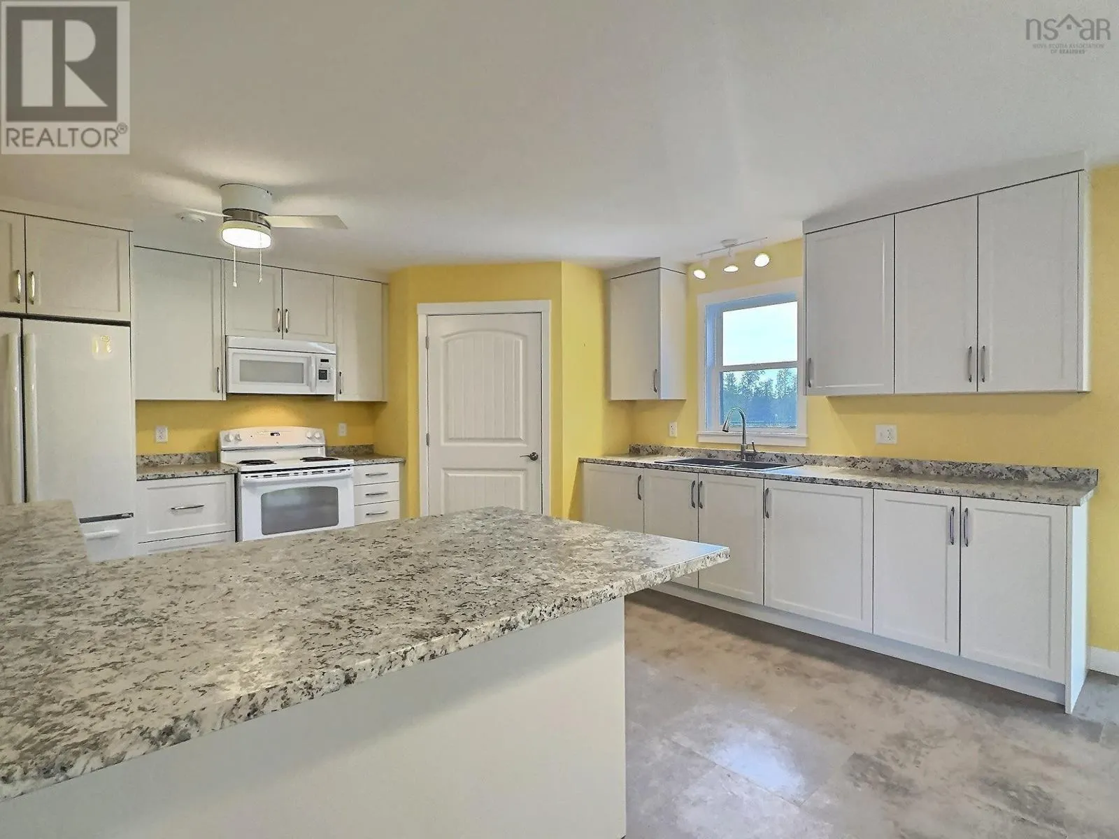 863 Gray Road|Livia Meadows