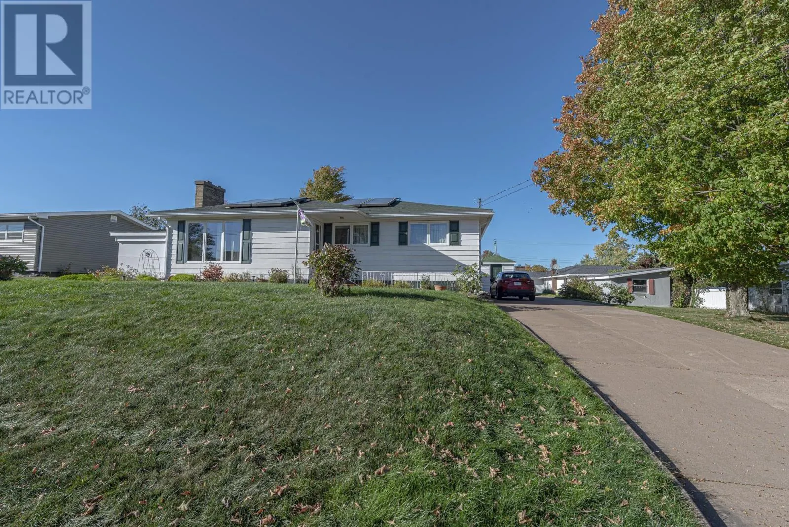 389 Dunbar Avenue