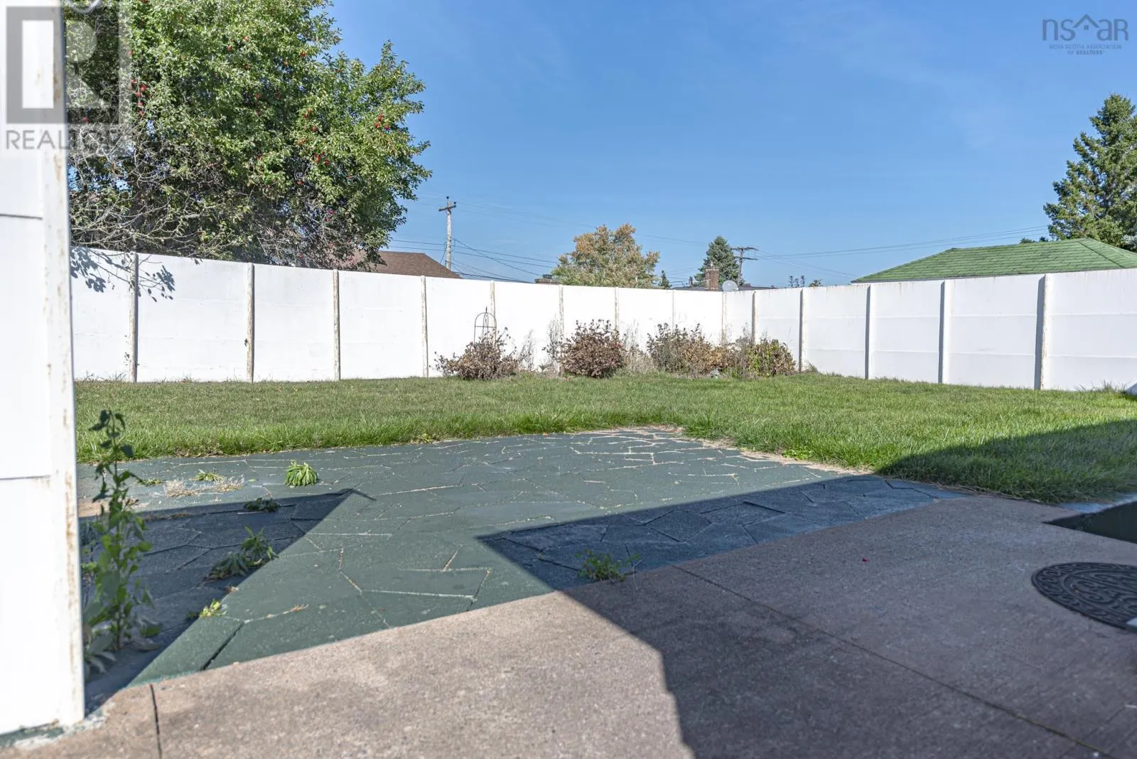 389 Dunbar Avenue