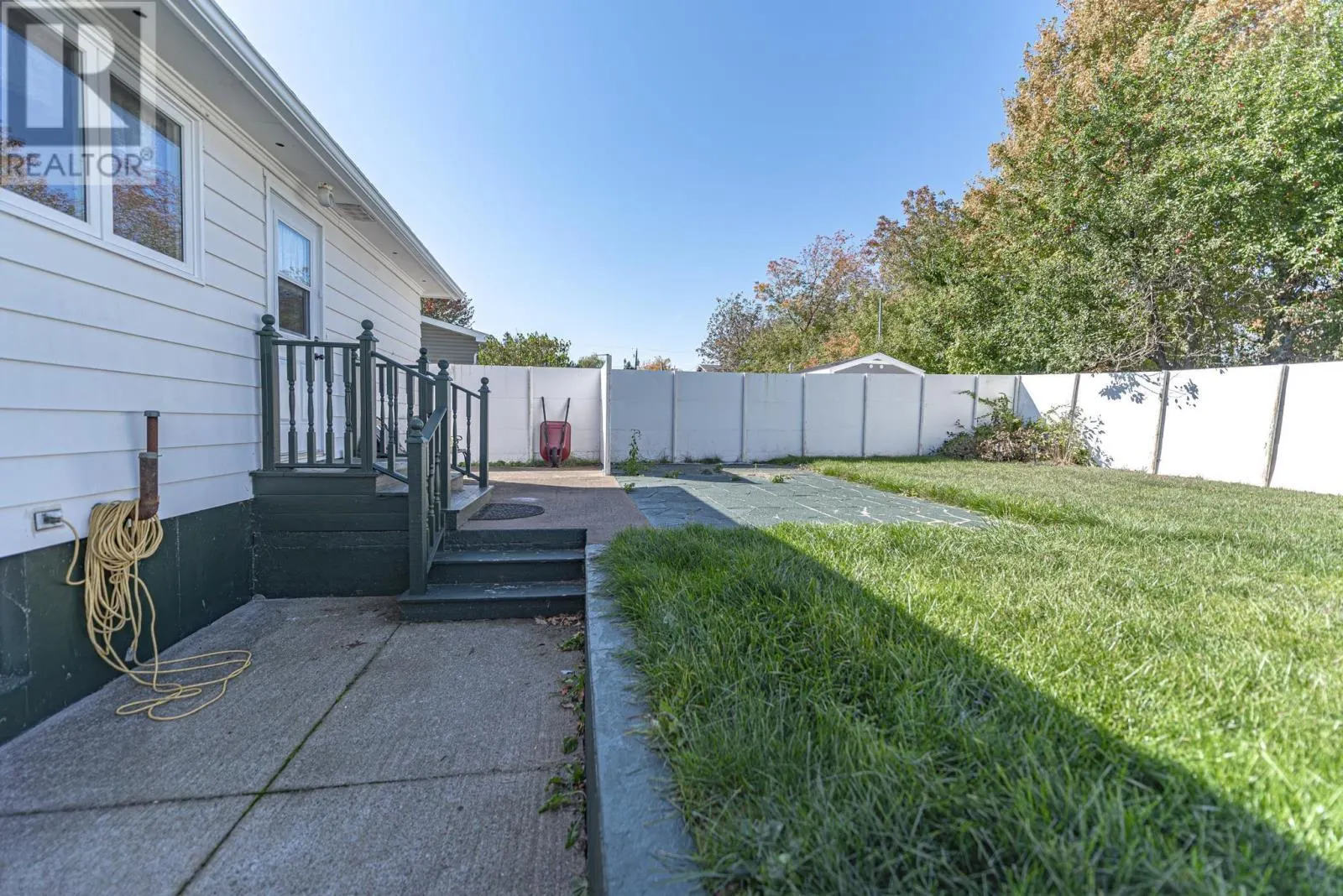 389 Dunbar Avenue