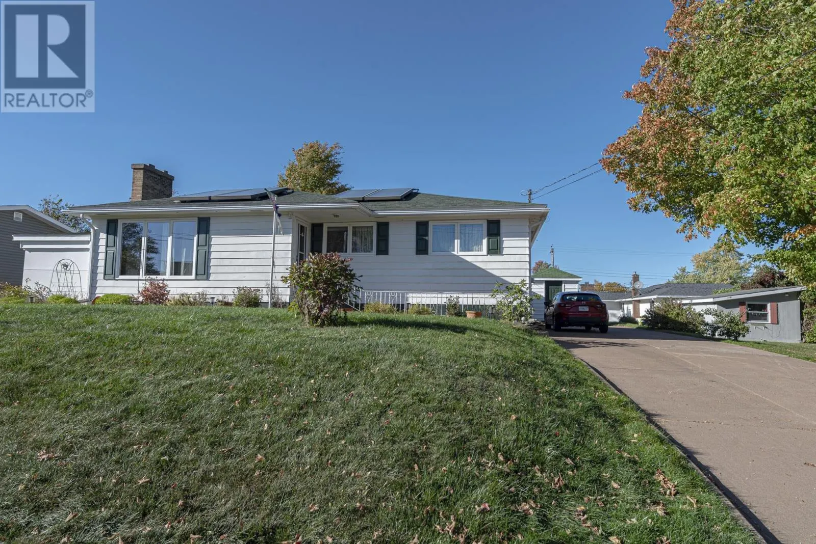 389 Dunbar Avenue