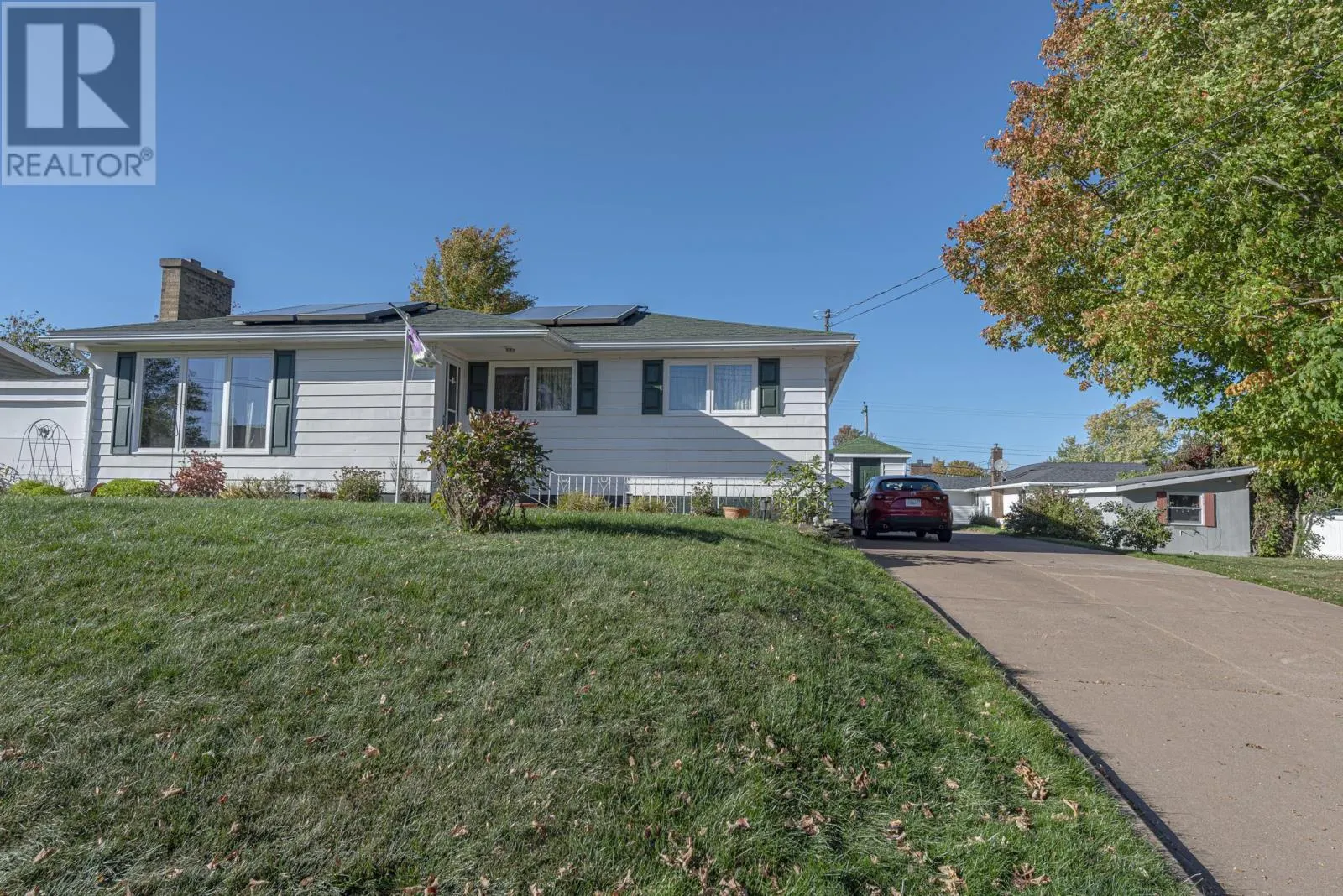 389 Dunbar Avenue