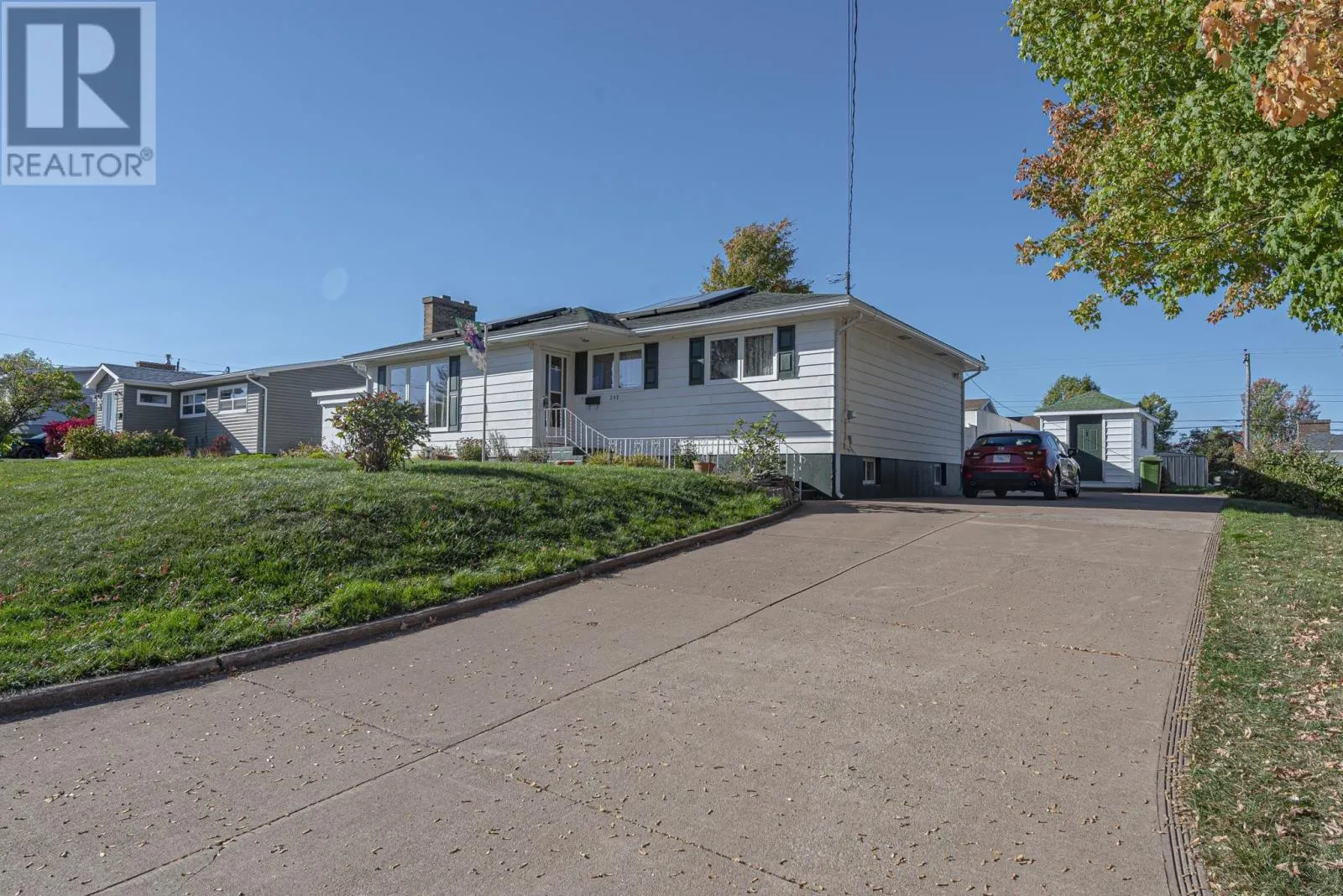 389 Dunbar Avenue