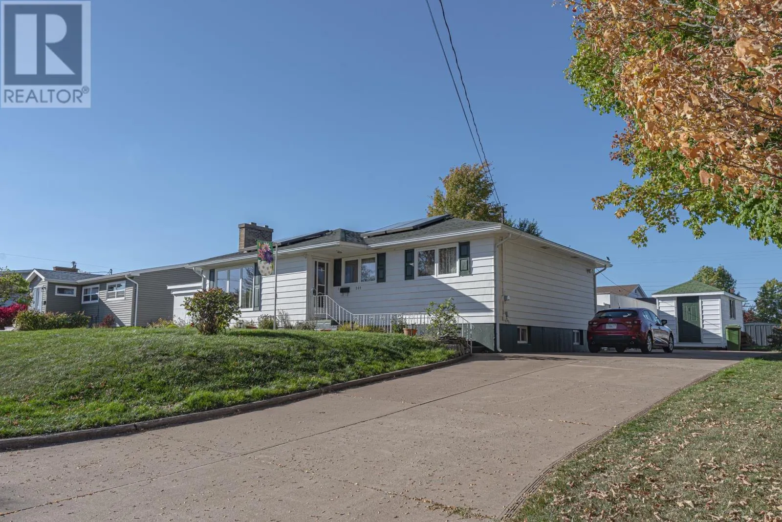 389 Dunbar Avenue