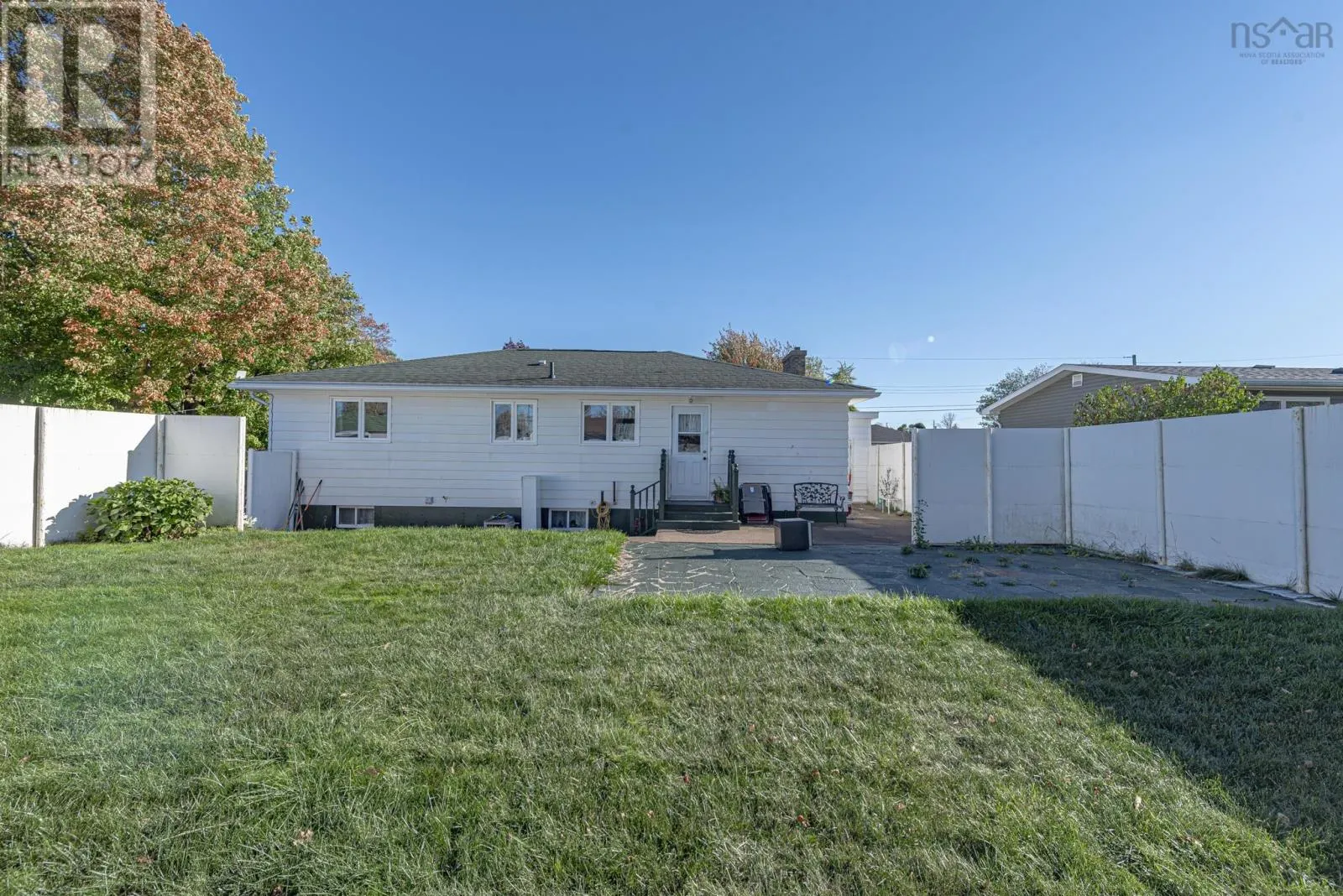 389 Dunbar Avenue